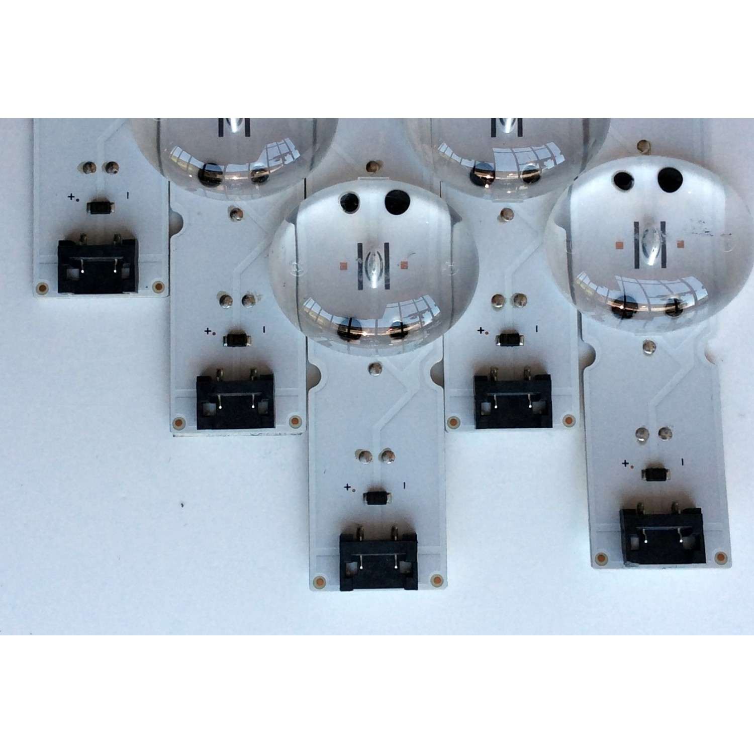 KIT DE LED'S PARA TV (5 PIEZAS) / LG SSC_TRIDENT_75UK65_S / 75UK62&amp;65 / SVL750A24 / 171201 / SSC_75UK62&amp;65_11LED_SVL750A24_REV1.0_171201 / E469119 / PANEL NC750DQE-AAGR1 / MODELOS 75UK6570PUB / 75UK6570PUB.BUSWLOR / 8H1L0029 - Imagen 4