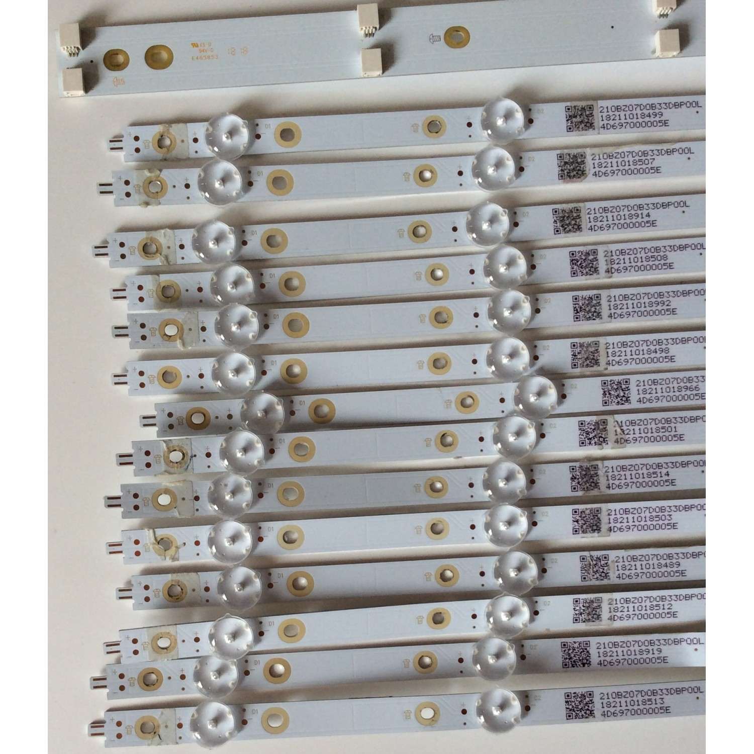 KIT DE LED'S PARA TV VIZIO (14 PIEZAS) / NUMERO DE PARTE LB65060 V0_00 / LB65060 / 201BZ07D0B33DBP00L / E465853 / PANEL TPT650UA-QVN06.U REV:S300AJ / MODELO E65-F1 - Imagen 5