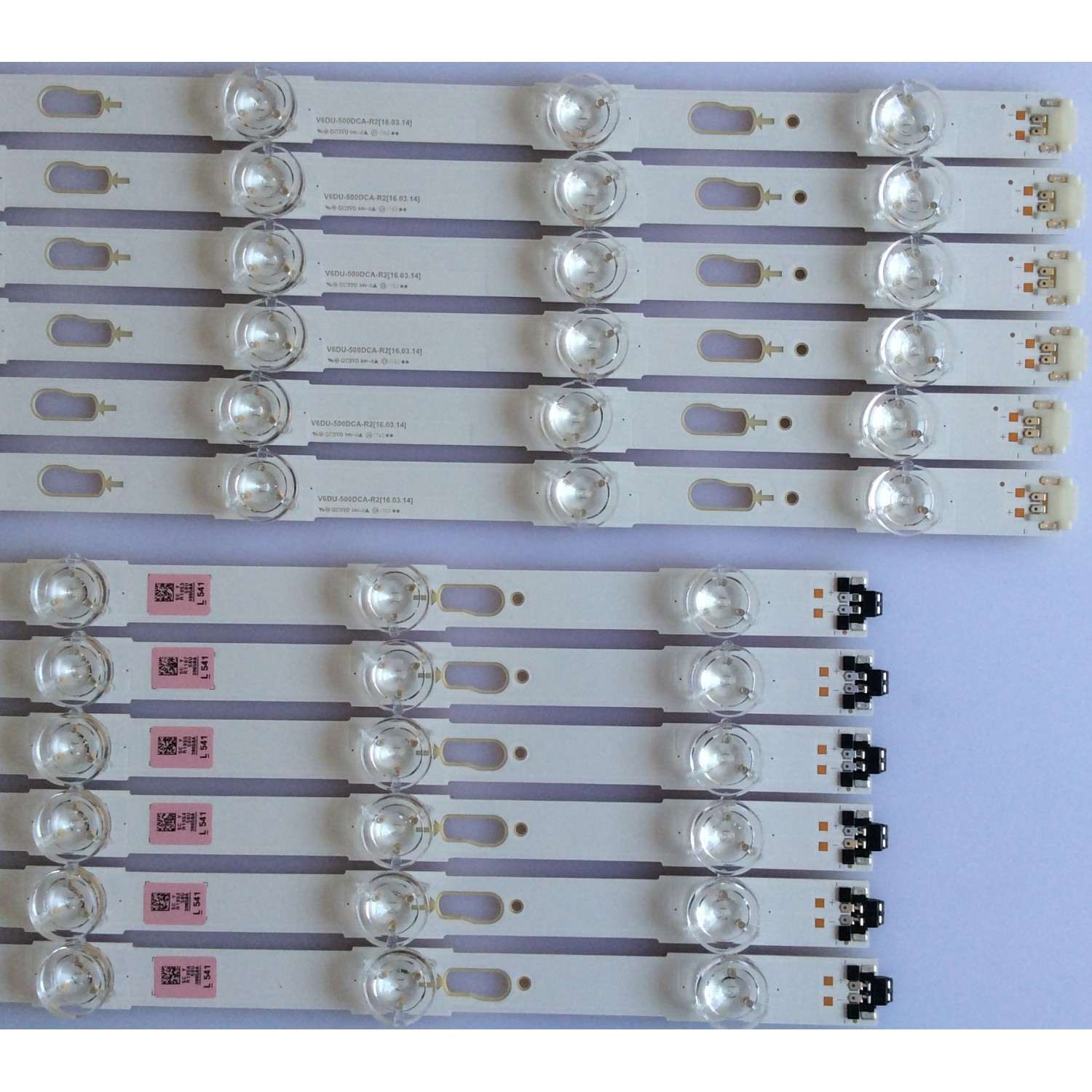KIT DE LEDS ORIGINAL PARA TV SAMSUNG 12 PIEZAS / NUMERO DE PARTE BN96-39657A  / BN96-39658A  / V6DU-500DCB-R2 / V6DU-500DCA-R2 / PANEL CY-GK050HGHV5H / CY-GK050HGNVFH / DISPLAY V500DJ5-QS1 REV.G2 / MODELO UN50MU6070FXZA / UN50MU6300FXZA - Imagen 2