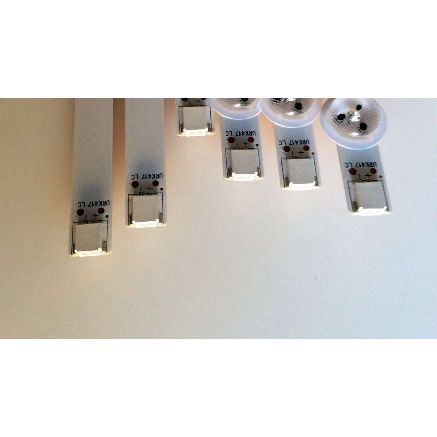 KIT DE LED`S PARA TV / NOTA IMPORTANTE:KIT CUENTA ORIGINALMENTE DE 12 PIEZAS ((INCOMPLETO SOLO 6 PIEZAS)) / LG 47¨ ROW2.1 Rev 0.7 / 6916L-1174A / 6916L-1175A / 6916L-1176A / PANEL LC470DUE (SF)(R1) / MODELO 47LN5200-UB / 47LN5200-UB.BUSYLHR - Imagen 3