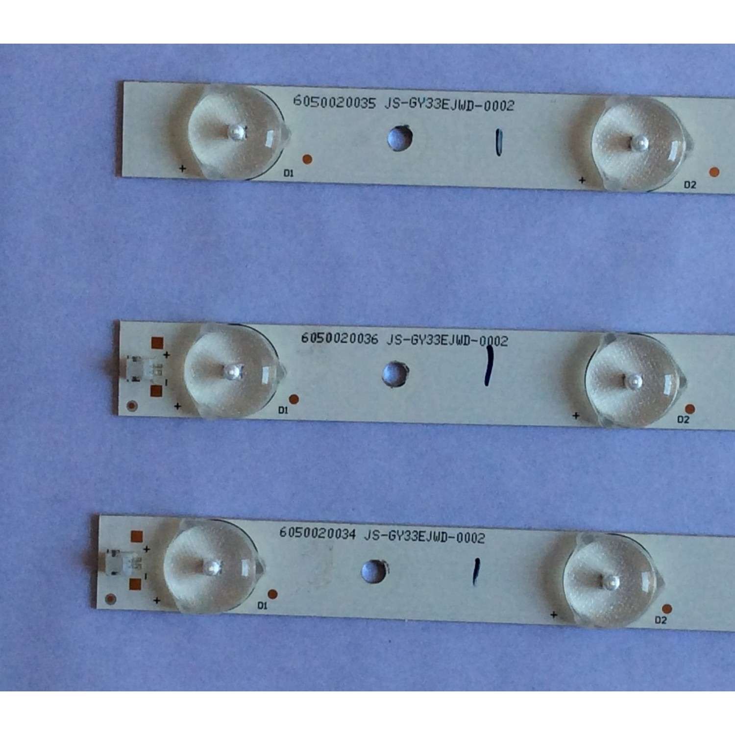 KIT DE LED'S PARA TV WESTINGHOUSE ((3 PIEZAS)) / NUMERO DE PARTE 3BL-T6324102-020B / 3BL-T6324102-019B / JS-GY33EJWD-0002 / PANEL ST3151A04-7 VER.2.4 / MODELO DWM32H1Y1 TW-00371-P032D - Imagen 3