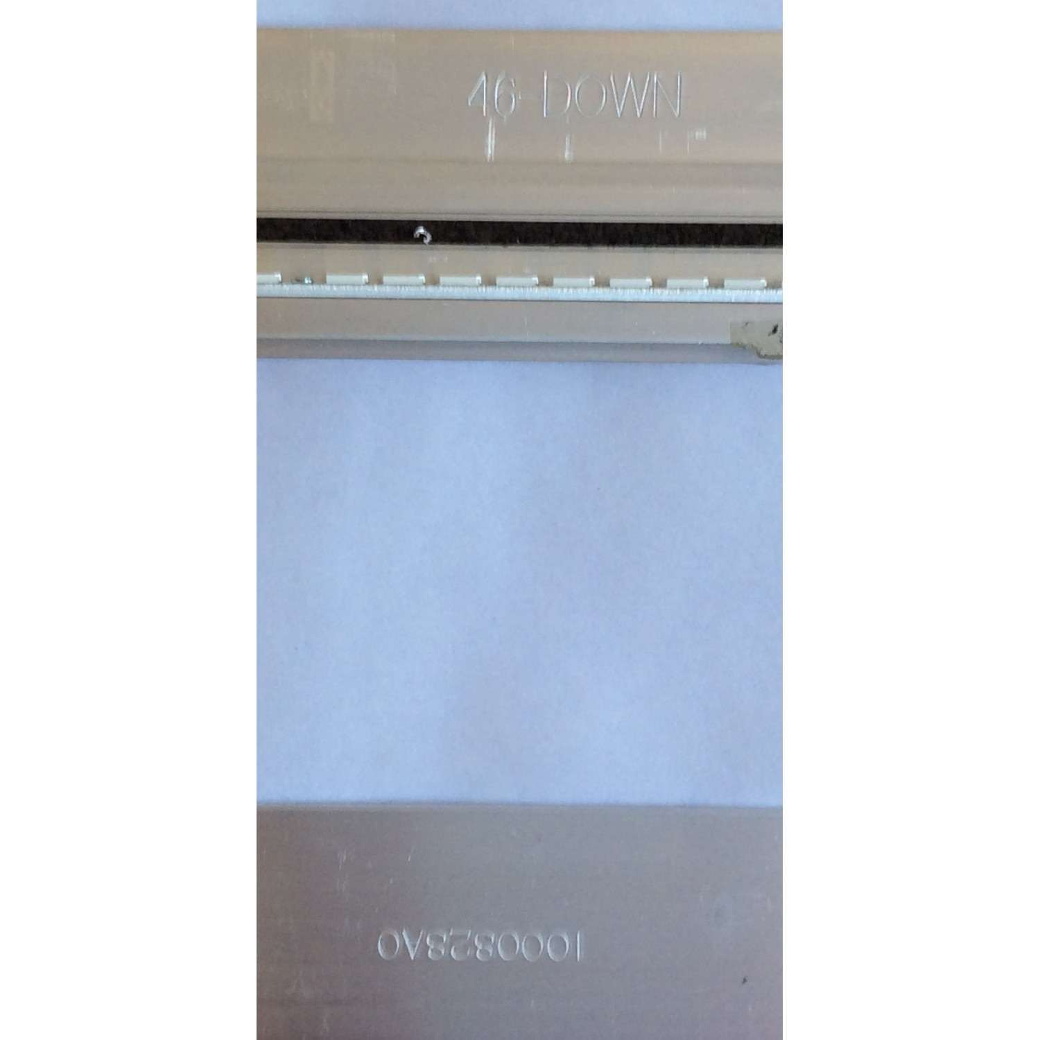 KIT DE LED'S PARA TV (2 PIEZAS) / SAMSUNG / LMB-4600BM11 / LJ64-02380A / LJ64-02381A / PANEL LTF460HQ02 / MODELO 46" / 1.05M X 12CM - Imagen 2