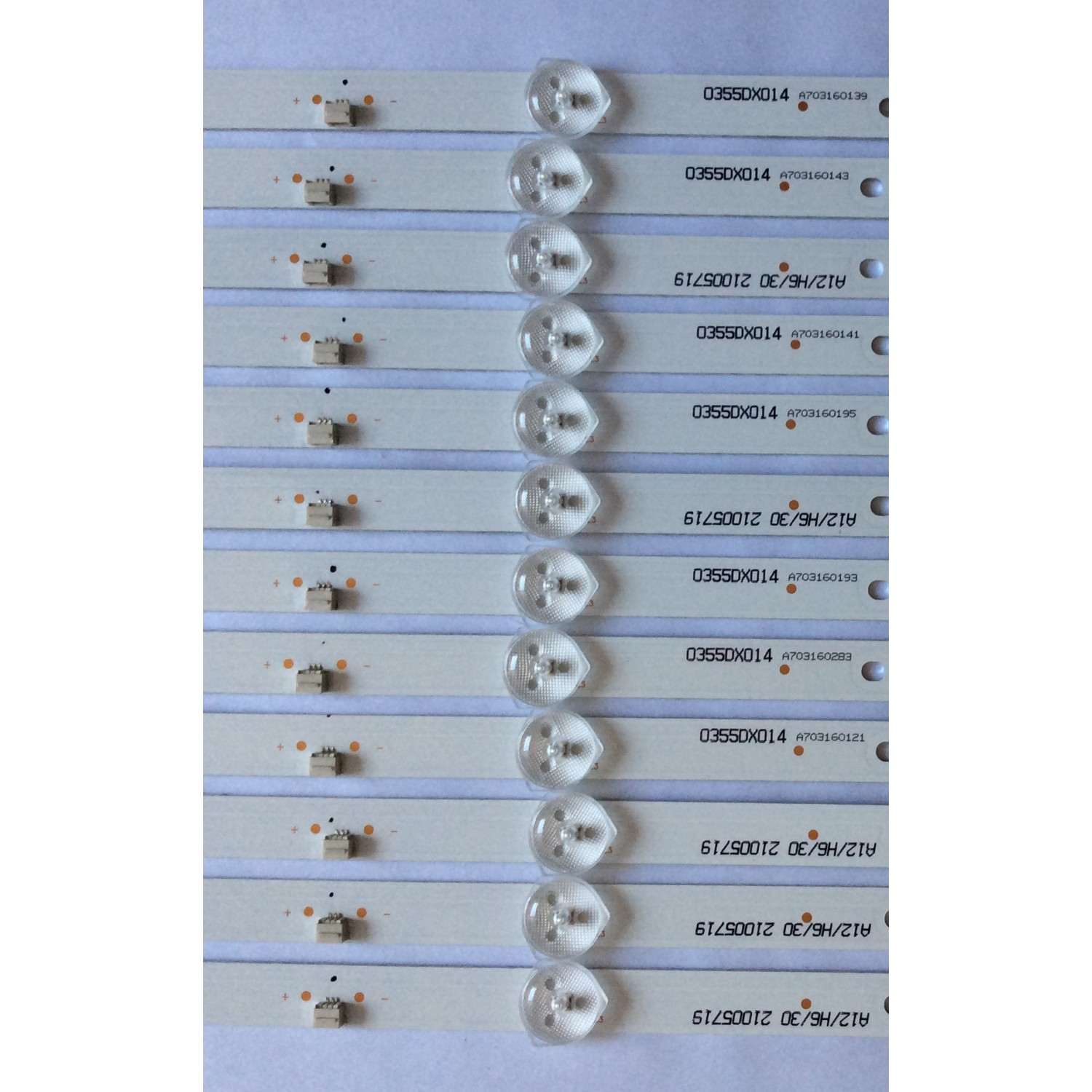 KIT DE LED'S PARA TV ( 12 PIEZAS ) / ELEMENT / 3P55DX003-A0 / 0355DX014 / A12/H6/30  21005719 / PANEL  LSC550FN10-K01, MD5525YTSU / MODELO E4SFT5517 - Imagen 2
