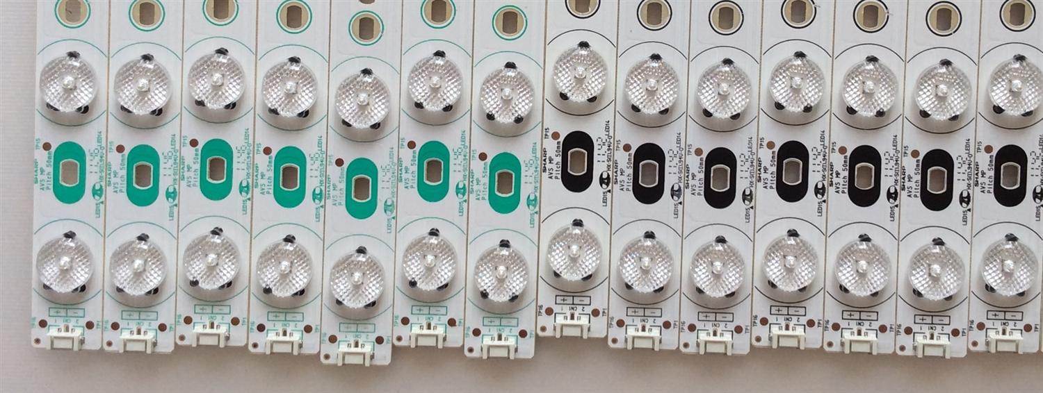 KIT DE LED'S PARA  TV (28 PIEZAS) / SHARP / ZAB1Y27WCA000200B1 / SUNG WEI 55V0 / PANEL R1K695D3GW50D / MODELO 70" - Imagen 3