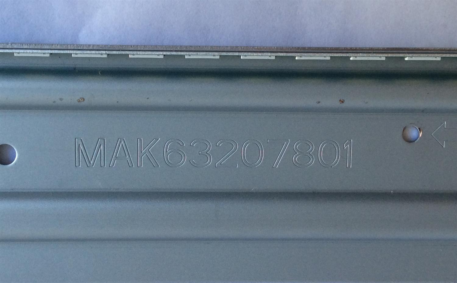 LED PARA TV ( 1 PIEZA ) / LG / MAK63207801 / LG INNOTEK BMS 43INCH L-TYPE 8520 / LG INNOTEK BMS 43INCH R-TYPE 8520 / 1CHIP PKG 72EA REV.00 141022 / PANEL MC430EUNAACR1 / MODELOS 43LF5900 / 43LF5400-UB - Imagen 4