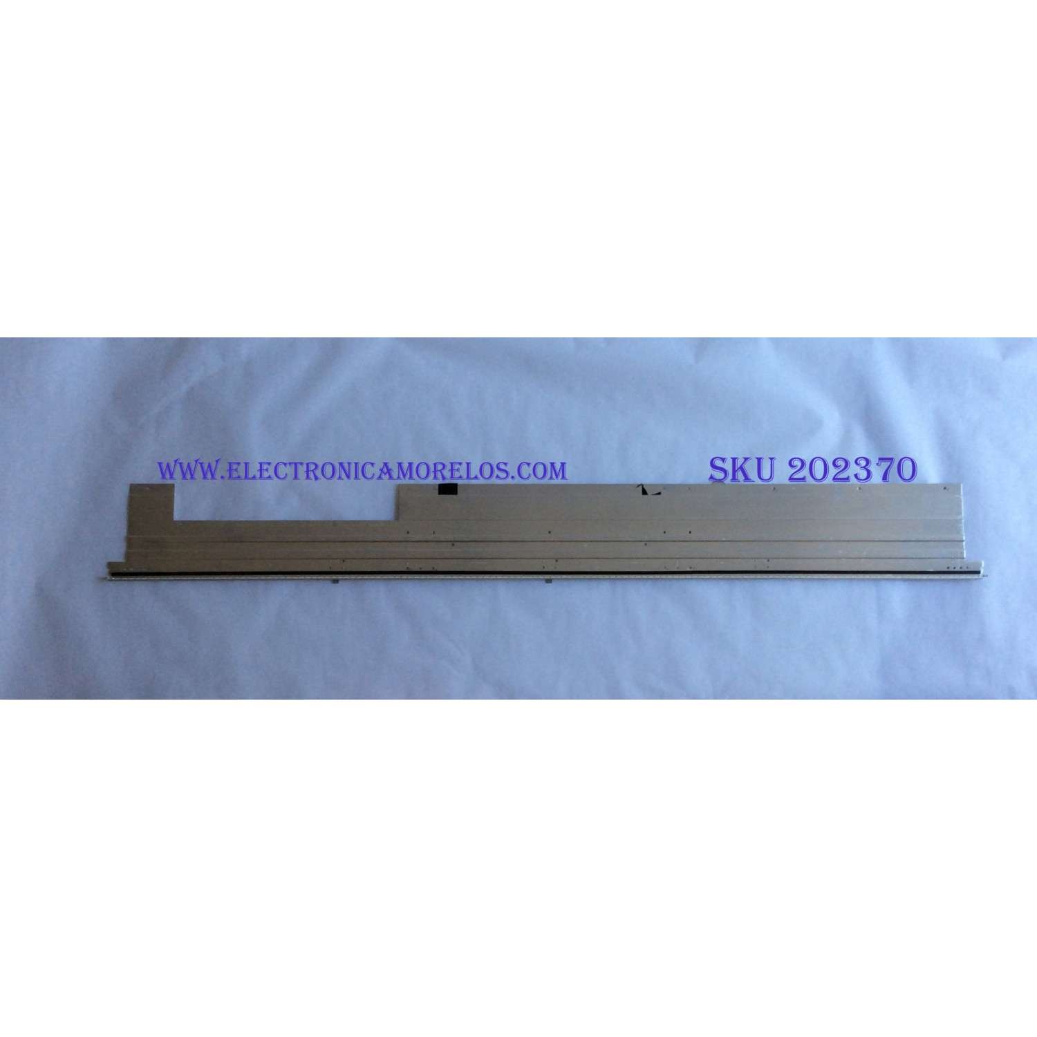 KIT DE LEDS PARA TV ONN ORIGINAL 8 PIEZAS / NUMERO DE PARTE 30365007050D / LED65D07-ZC62AG-08DF / 231114AC01 / 65000M73S / MODELO 100012587 65"