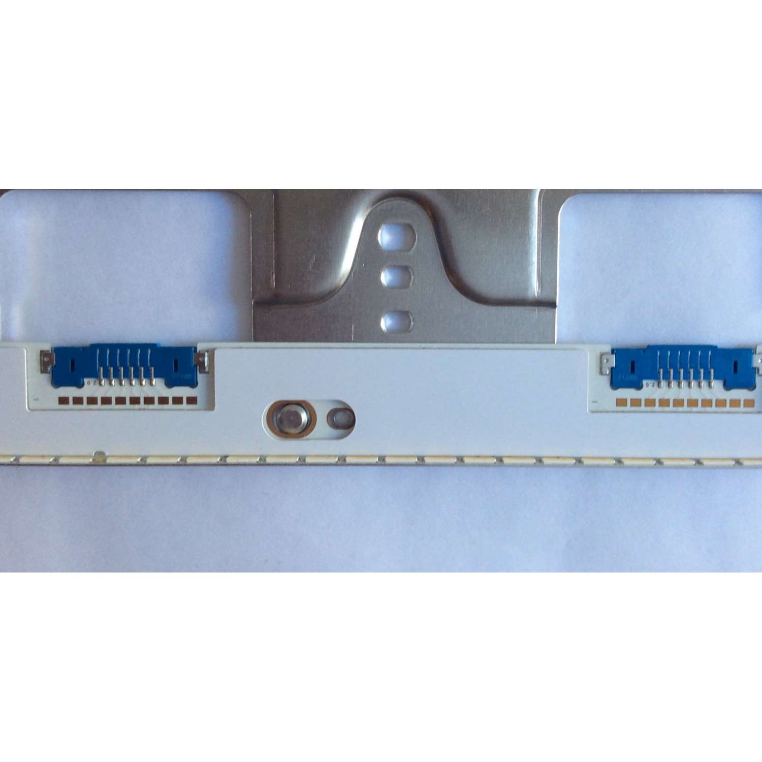 LED PARA TV SAMSUNG ((1 PIEZA)) / NUMERO DE PARTE 2351A / 2352A / BN96-42351A / BN96-42352A / 65MU 7.8.9-90EA-L-170630 / 65MU 7.8.9-90EA-R-170630 / PANEL CY-SM065 / MODELOS UN65MU80 / UN65MU850 / UN65MU90 / ((MEDIDAS 1.42M x 22CM)) - Imagen 4