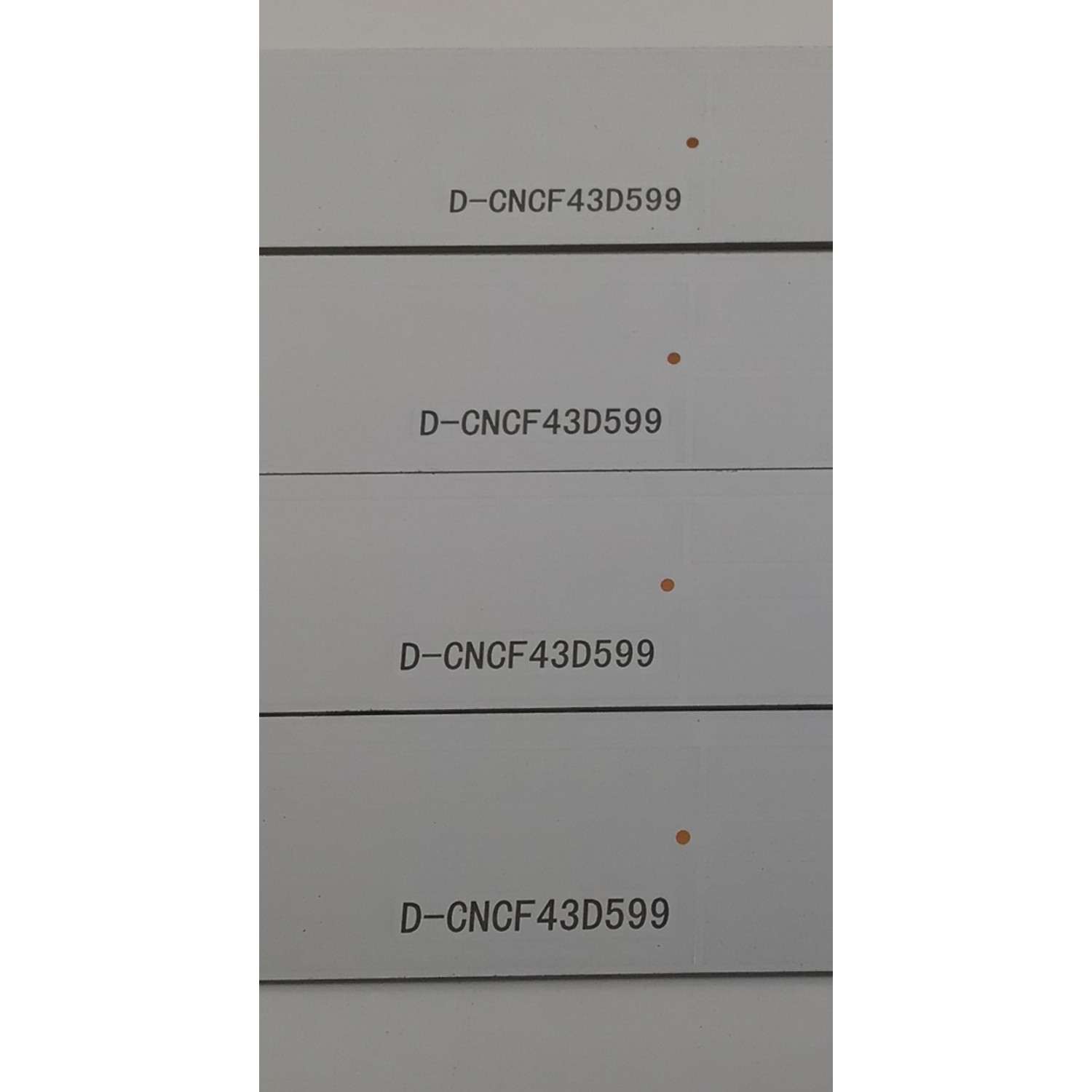 KIT DE LEDS PARA TV ELEMENT ORIGINAL 4 PIEZAS / NUMERO DE PARTE D-CNCF43D599 / 910-430-1001/C003 / 02-L7-V2/20160122 / 4015N16D402L7V2PX0 / PANEL T430-16A-DLED / MODELO ELST4316S - Imagen 4