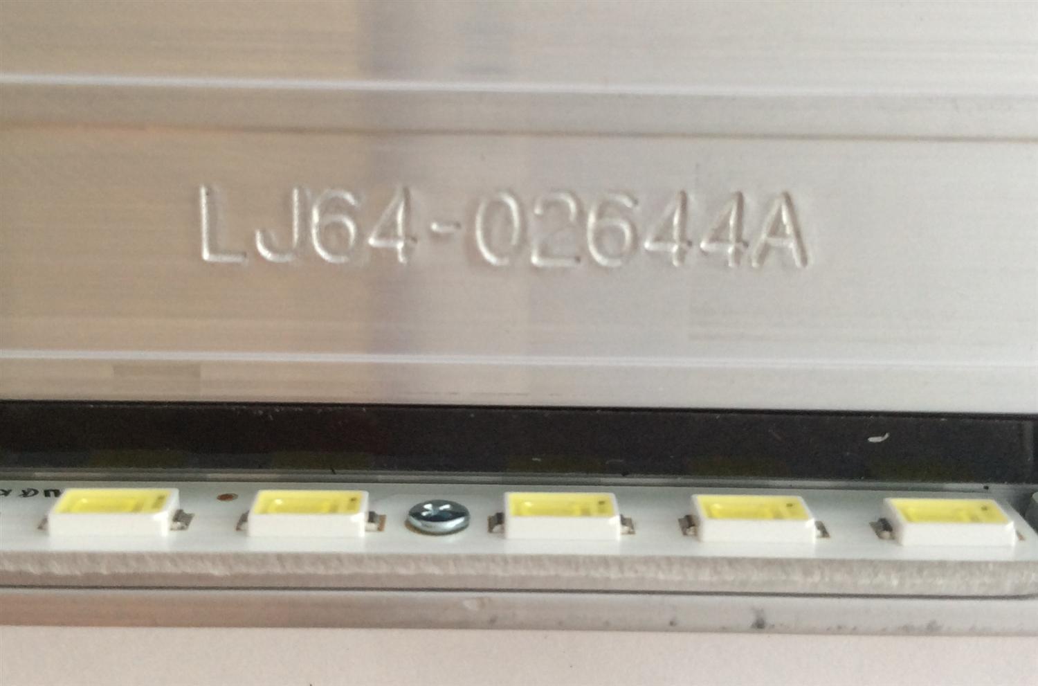 LED PARA TV (2 PIEZAS) / SONY / SLS55-5630-120 / SLS55_5630_120_1D_A_REV1 / SLS55_5630_120_1D_B_REV1 / LJ64-02643A / LJ64-02644A / PANEL LTW550HQ01 / MODELO KDL-55NX810 / 1.24 M /  - Imagen 2