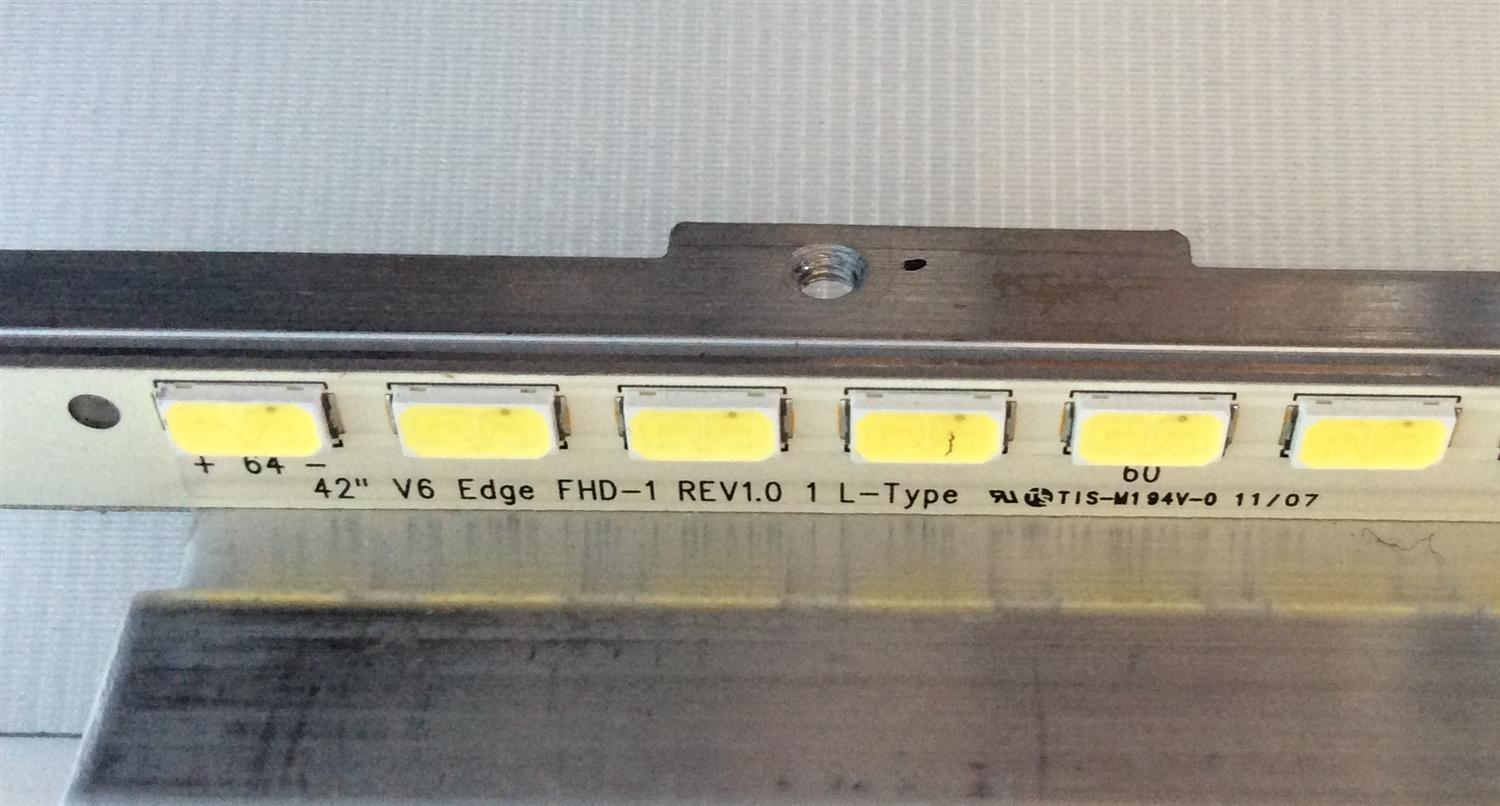 KIT DE LED´S PARA TV ( 2 PIEZAS ) / TOSHIBA / 3660L-0374A / 42" V6 EDGE FHD-1 REV1.0 1 L-TYPE / 42" V6 EDGE FHD-1 REV1.0 1 R-TYPE / PANEL LC420EUD(SD)(F2) / MODELO 42TL515U - Imagen 2
