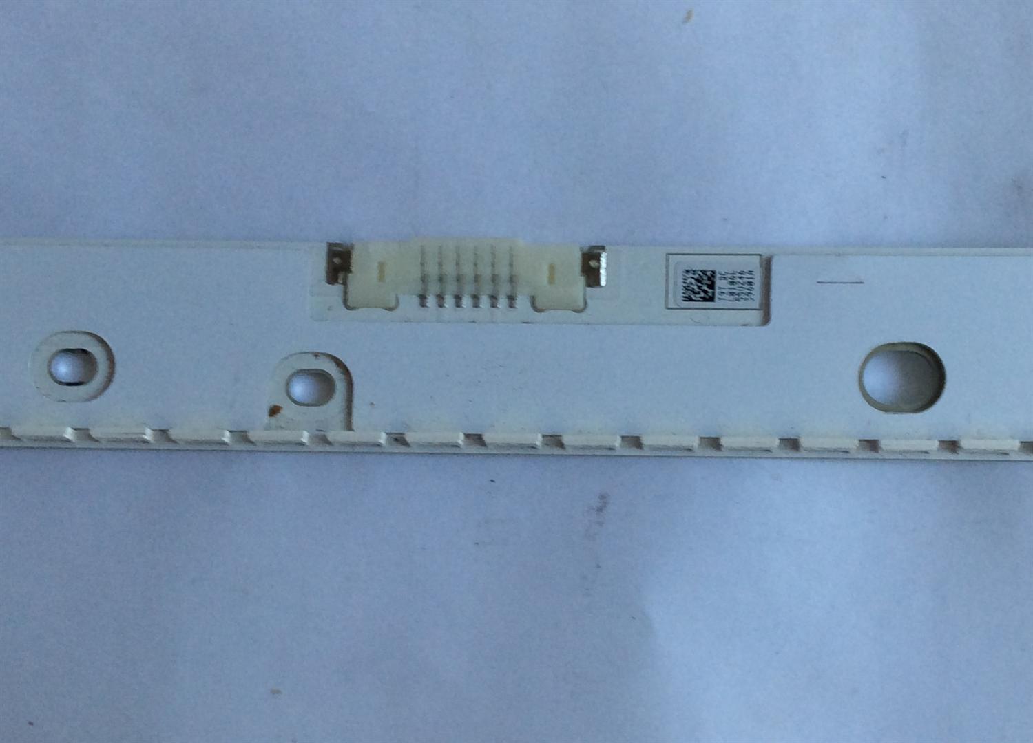 LED PARA TV ( 1 PIEZA ) / SAMSUNG / BN96-39601A / BN96-39602A / 39601A / 39602A / PANEL CY-KK055HGLV3H  / MODELO UE55MU6500UXXU / MAS MODELOS EN DESCRIPCION / NOTA IMPORTANTE : KIT CUENTA ORIGINALMENTE 2 PIEZAS ((INCOMPLETO 1 PIEZA)) / 60 CM / - Imagen 2