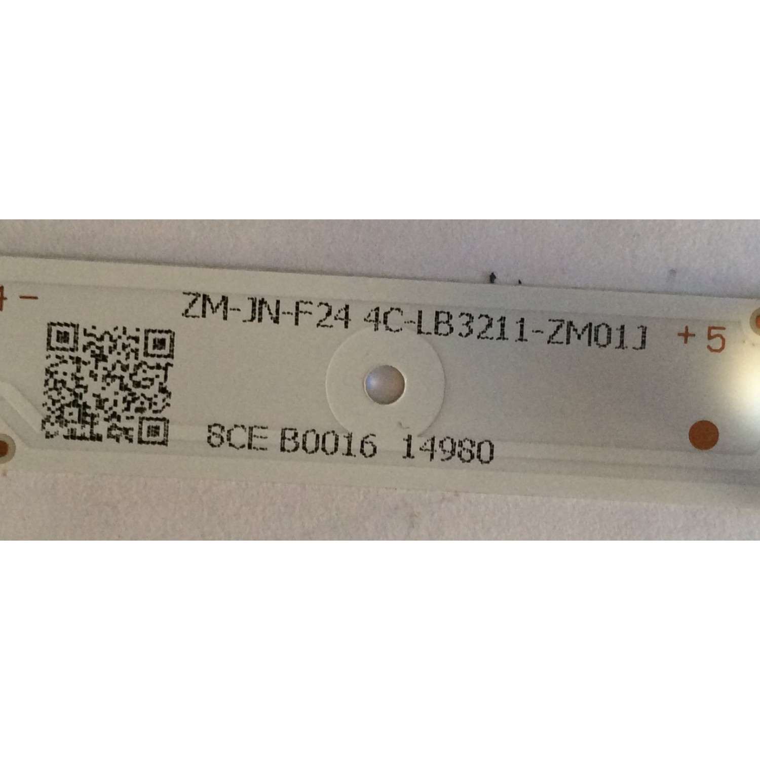 LED PARA TV TCL ((1 PIEZA)) / NUMERO DE PARTE GIC32LB / GIC32LB39_3030F2.1D_V0.4_20180918 / GIC32LB 39_3030F2.1D_V0.4_20180918 / 4C-LB3211-ZM01J / 4C-LB3211-ZM04J / PANEL LVF320NDEL CJ9W00 / MODELO 32S327 - Imagen 2