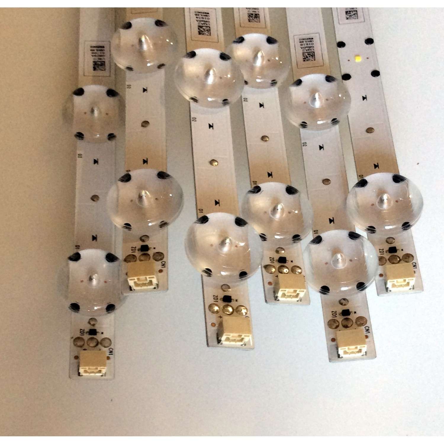 KIT DE LED`S PARA TV (6 PIEZAS) / PHILIPS UDULEDWRE002 / 65W11S1P / UQA26Ha0A / URC26HZ0A/ UDULEDWRE002 REV 0.2 D8 / UQA2 / 6Ha0A / URC2 / 6HZ0A / PANEL UBD85XG / MODELO 65PFL5603/F7 - Imagen 3