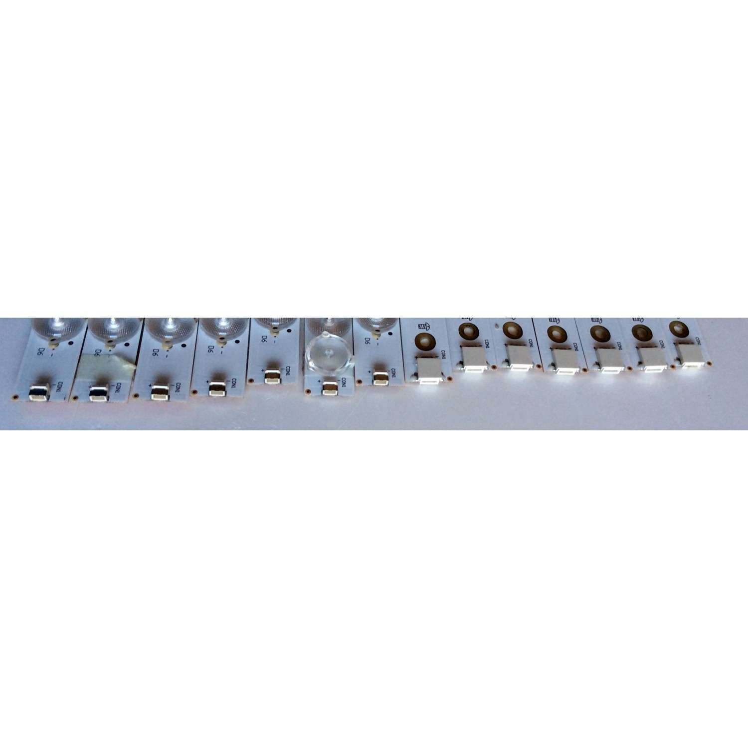 KIT DE LEDS ORIGINAL PARA TV INSIGNIA 14 PIEZAS / NUMERO DE PARTE LBM550P0601 / LBM550P0601-JM-3 / LBM550P0601-JN-4 / 115NAUP39F0F / 210BZ06DL43030M27E / 210BZ06DR43030M27E / PANEL TPT550U1-QVN05.U / MODELO NS-55DR710NA17 / NS-55DR710NA17 REV:C - Imagen 4
