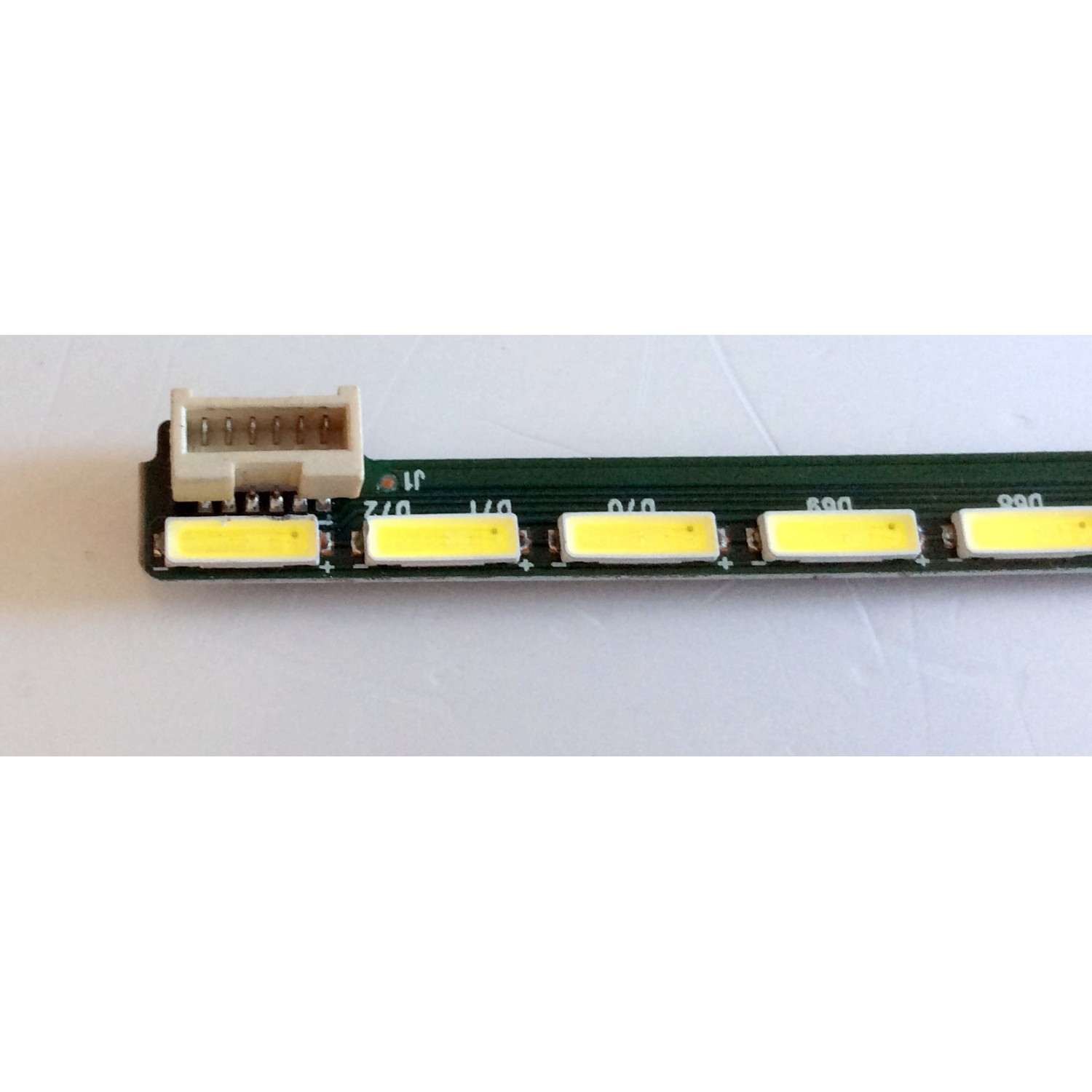 LED PARA TV / REFINITIV LB27042 V0_03 / E117098 / 12400 / E312082 / PANEL M270HTN02.5 / MODELO MTF-M2707HU - Imagen 2
