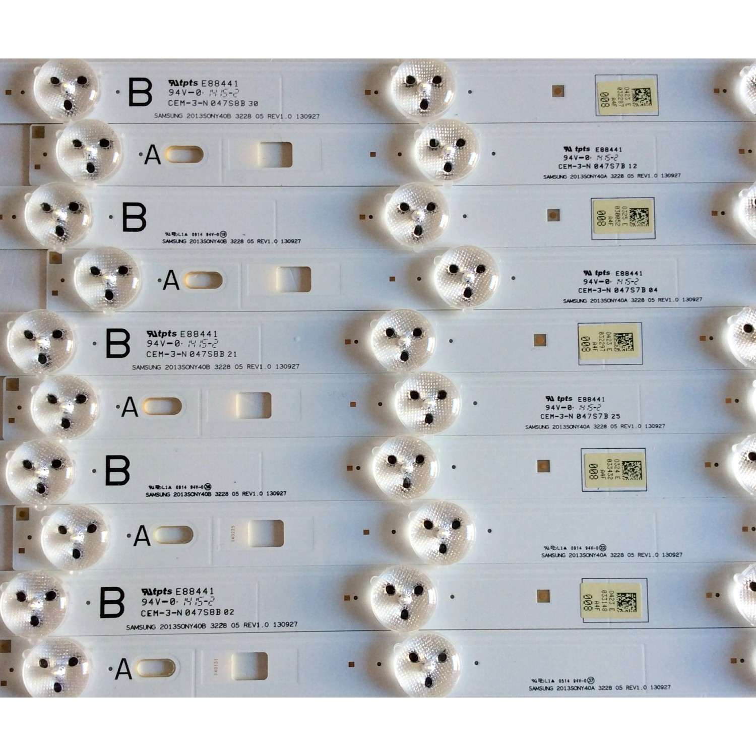 KIT DE LED´S PARA TV (10 PIEZAS) / SONY 1-889-701-11 (1-734-767-11) / 1-889-702-11 (1-734-767-11) / 047S8B 02 / 047S7B 25 / E88441 / SAMSUNG 2013SONY40A 3228 05 REV1.0 130927 / SAMSUNG 2013SONY40B / 130927 / PANEL NS4S400DND01 / MODELO KDL-40W600B - Imagen 3