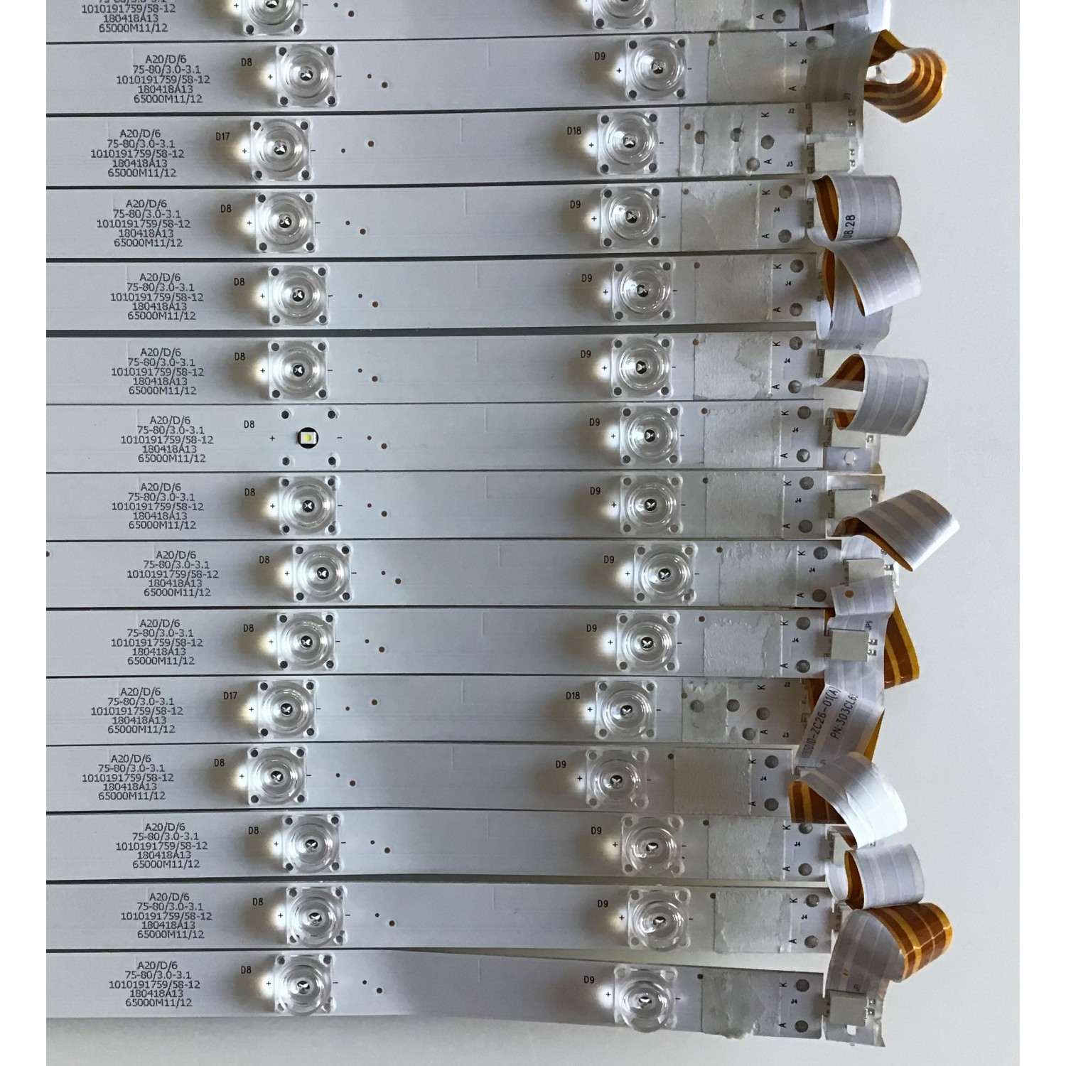 KIT DE LED'S PARA TV JVC (16 PIEZAS) / 30365009215 / LED65D9-03(C) / 1010191759/58-12 / PANEL LSC650FF05-W / MODELO - Imagen 2