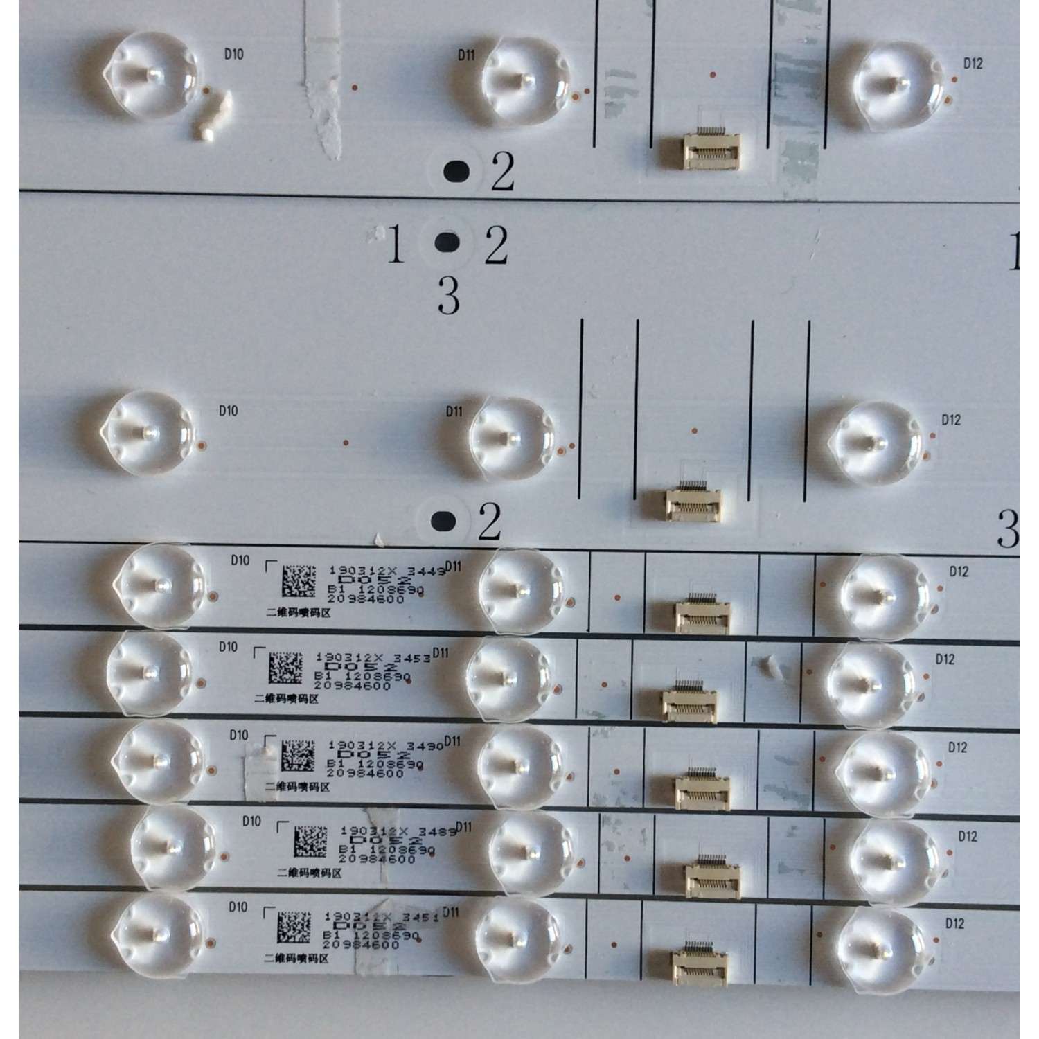 KIT DE LED'S PARA TV HISENSE ((8 PIEZAS)) / CRH-BX50AB13030T081692N-A-REV / CRH-BX50AB13030T081692N-B-REV / CRH-BX50AB23030T081692N-A-REV / CRH-BX50AB23030T081692N-B-REV / SVH500AB2-A / SVH500AB2-B / 19031 / 20984600 / PANEL HD500V3U51-TAL3 / MODELO 50H8F - Imagen 3