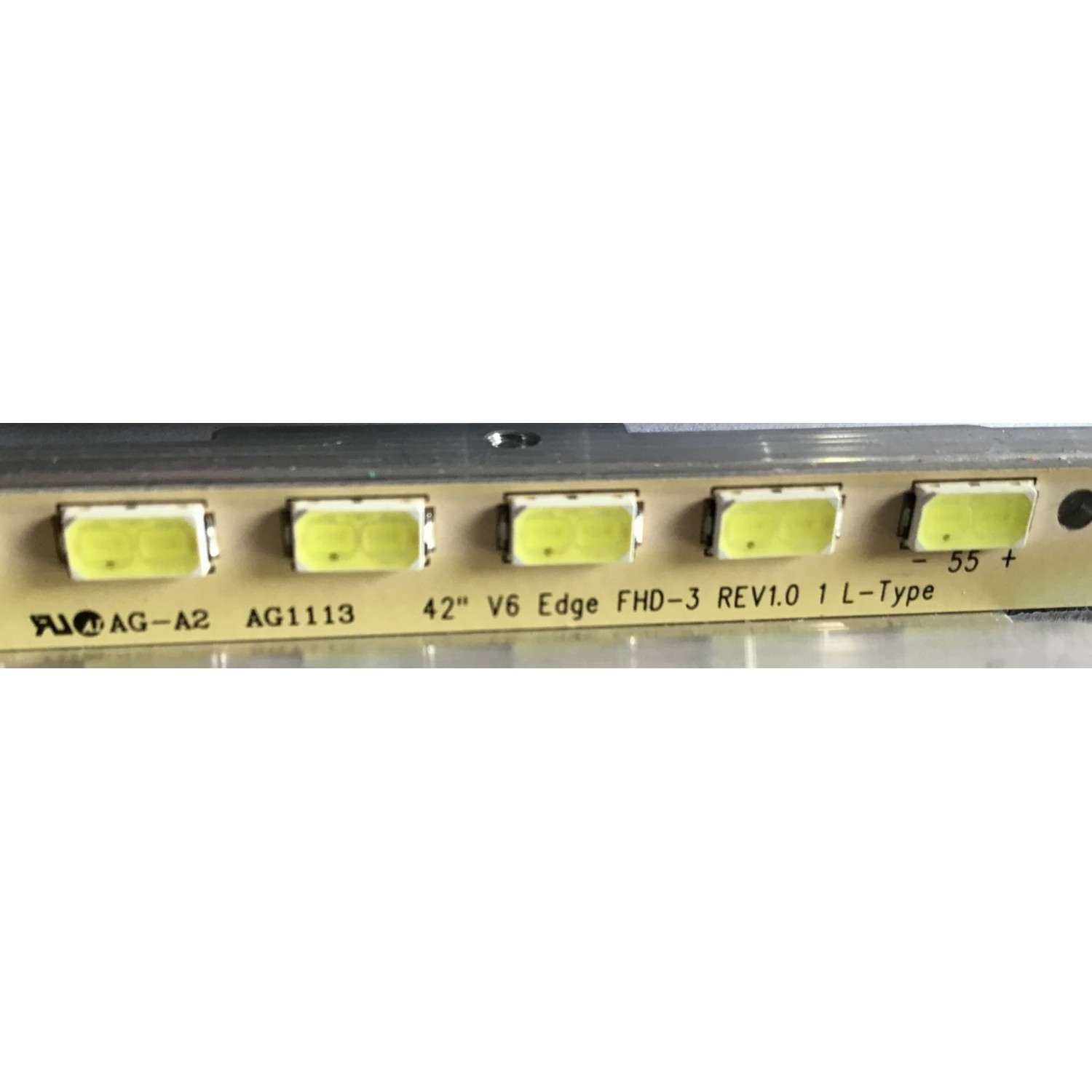 KIT DE LED'S PARA TV PANASONIC  (2 PIEZAS) 42" V6 EDGE FHD-3 REV1.0 / 3660L-0374A11 / PANEL LC420EUN(SD)(V2) / MODELO TC-L42E3 / 54 CM / - Imagen 3