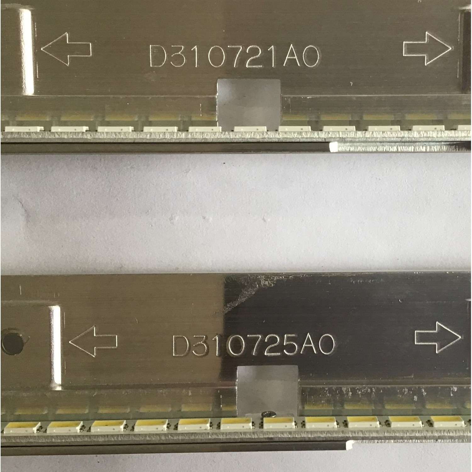 KIT DE LED´S PARA TV SAMSUNG (2 PIEZAS) BN64-01664A / 2011SVS55_6.5K_V2_4CH_PV_LEFT100 / 2011SVS55_6.5K_V2_4CH_PV_RIGHT100 / PANEL LTJ550HW01-C / MODELO UN55D6420UF / UN55D6400UF - Imagen 2