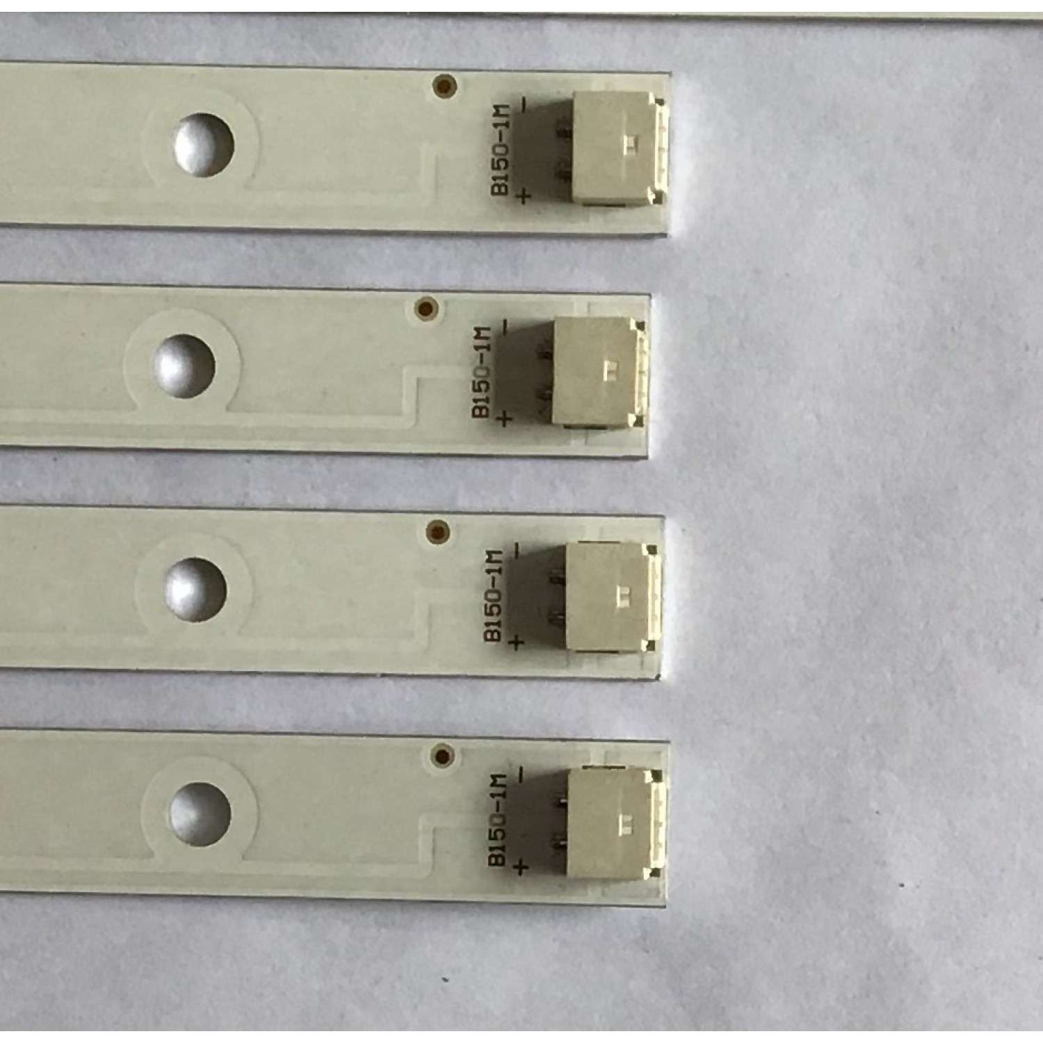 KIT DE LED´S PARA TV RCA (9 PIEZAS) / 55A06 / DLED55SMD 5X9 0002.A-2 / M204/K4/H / 50201001  16 / PANEL'S LK550RA1A08 / LC546PU2L MODELO RNSMU5536-B ((KIT ORIGINALMENTE CUENTA 10 PIEZAS INCOMPLETO SOLO 9 PIEZAS)) - Imagen 4