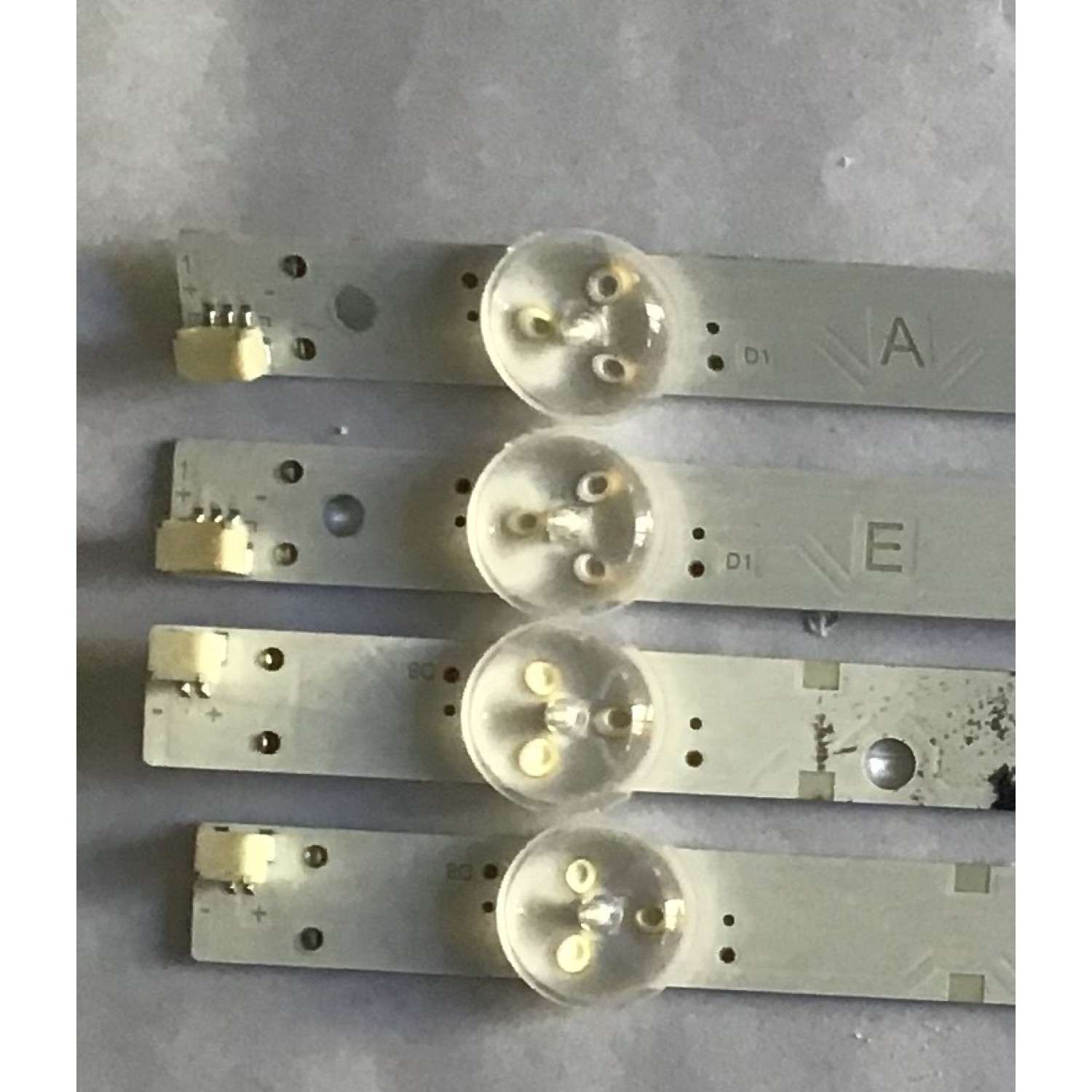 KIT DE LED´S PARA TV VIZIO (4 PIEZAS) / IC-BVZAA48D828 / IC-BVZAA48D828A / 0981010031D1 / IC-BVZAA48D828B / 0981010031D2 / IC-BVZAA48D828C / 0981010031D3 / IC-BVZAA48D828D / 0981010031D4 / PANEL LSC480HN08-802 / MODELO D48F-E0 - Imagen 3