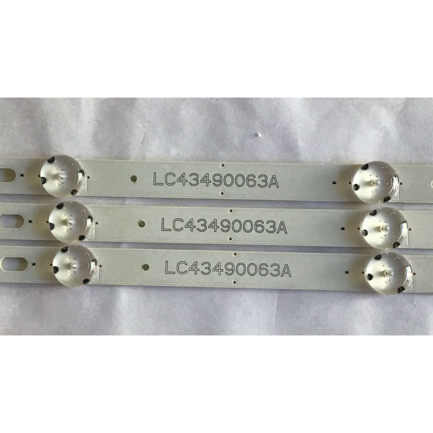 KIT DE LED´S PARA TV LG (3 PIEZAS) / LC43490063A / 43INCH UHD_LED Array_A-Type_161024 / PANEL NC430DGG-AAFX3 / MODELO 43UJ6300-UA BUSYLJM - Imagen 4