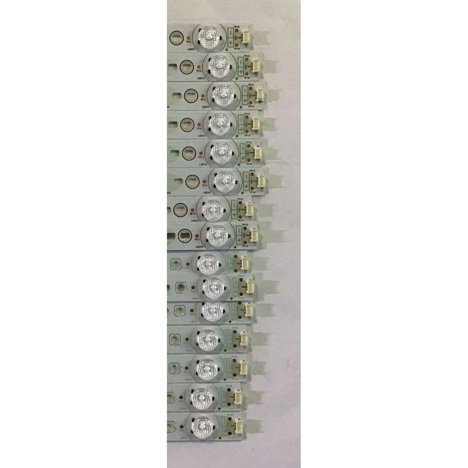 KIT DE LED'S PARA TV SHARP / (45 PIEZAS KIT COMPLETO) / HX-S(I).94V-0 / 5069 / 5070 / 5071 / 5072 / 5073 / 5074 / PANEL R1K800D3GW10 / MODELO 80" - Imagen 2
