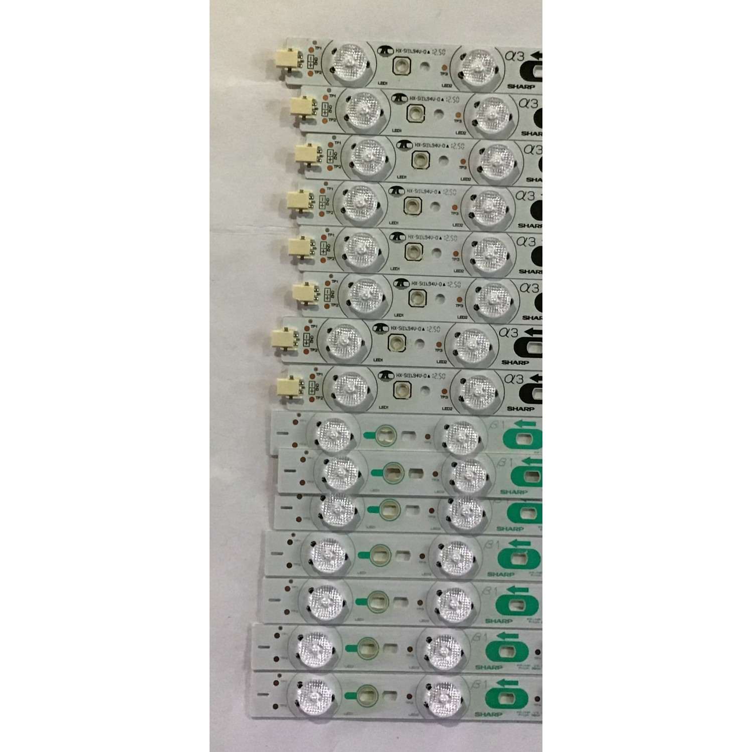 KIT DE LED'S PARA TV SHARP / (45 PIEZAS KIT COMPLETO) / HX-S(I).94V-0 / 5069 / 5070 / 5071 / 5072 / 5073 / 5074 / PANEL R1K800D3GW10 / MODELO 80" - Imagen 3