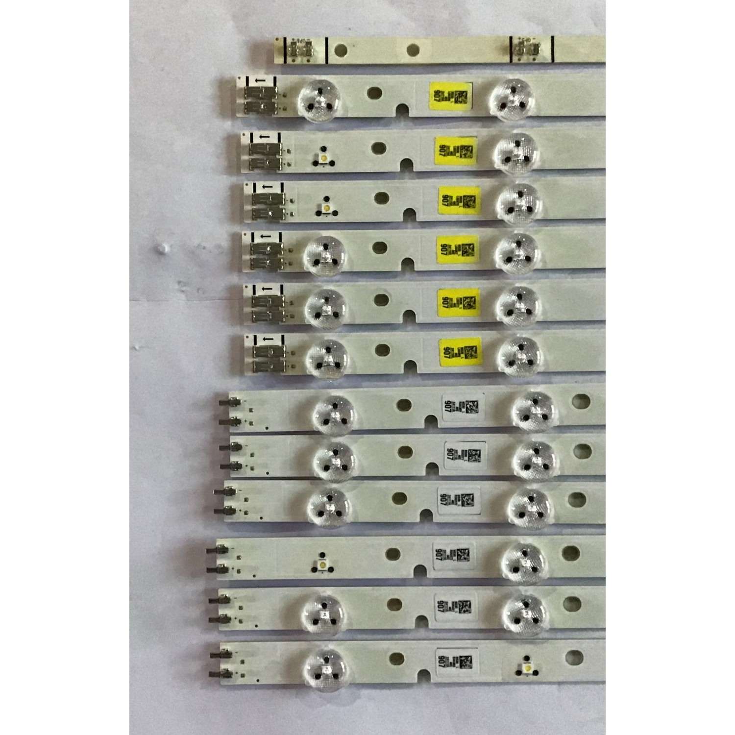 KIT DE LED'S PARA TV (12 PIEZAS) / BN96-24110A / BN96-24111A / 46-3535LED-72EA-L / 46-3535LED-72EA-R / D1GE-460SCA-R4 / D1GE-460SCB-R4 / PANEL LTJ460HN10-V / MODELOS UN46EH6030MXZL / UE46EH6030WXZG / LH46MDCPLGA/ZA SS01 / MODELOS EN DESCRIPCIÓN - Imagen 3