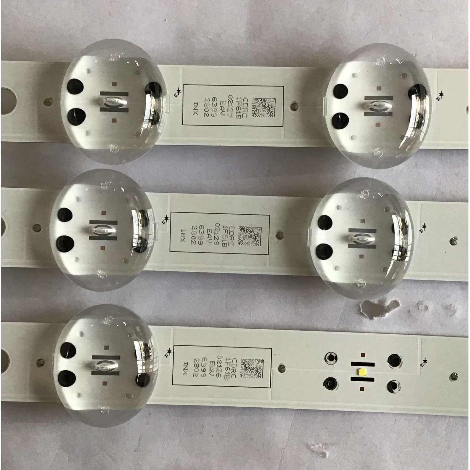 KIT DE LED´S PARA TV LG (3 PIEZAS) / EAV63992802 / HC500DQN-VCUR/L / 50K65/63.REV00.171012 / LG INNOTEK TRIDENT 50INCH 50UK63 LED ARRAY REV0.0_180628 / 3PCM00795A / PANEL NC500DQE / MODELO 50UK6090PUA - Imagen 3