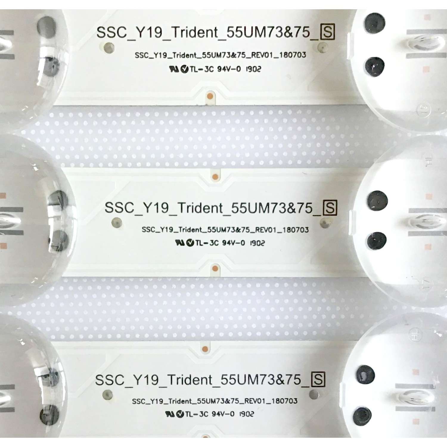 KIT DE LED'S PARA TV LG (4 PIEZAS) / EAV64592001 / SSC Y19 TRIDENT 55UM73 y 75 REV01 180703 / LGD 550Y5 / PANEL HC550DQG-SLXL3-9141 / MODELOS 55UM7300AUE / 55UM7300PUA BUSYDOR / 55UM7300PUA AUSYDJR - Imagen 3