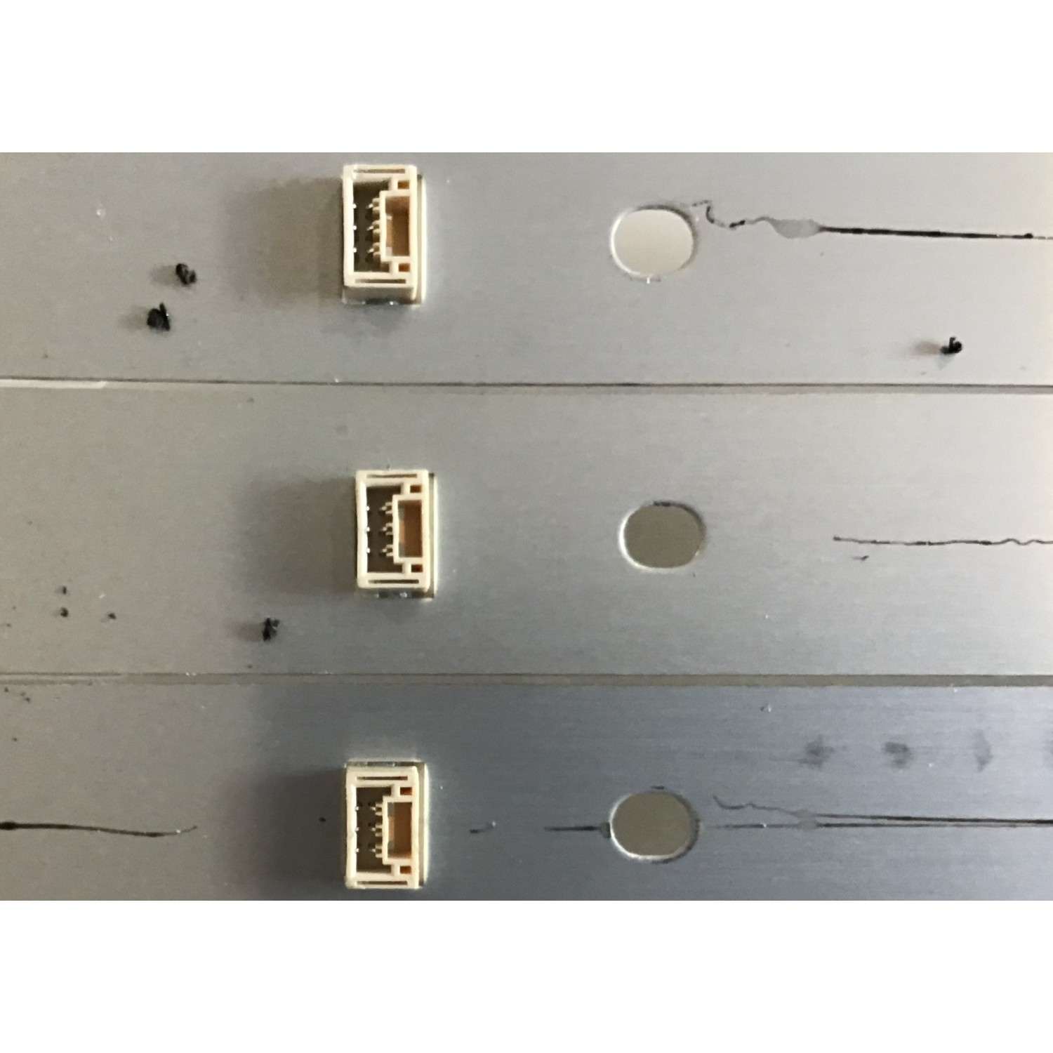 KIT DE LEDS  PARA TV TCL ( 12 PZ ) / GI75LB08 / 4C-LB7507-ZM03J / GI75LB08_3030F2.1D_V1_20181016 / PANEL LVU750NDBL / MODELO 75R615 - Imagen 2