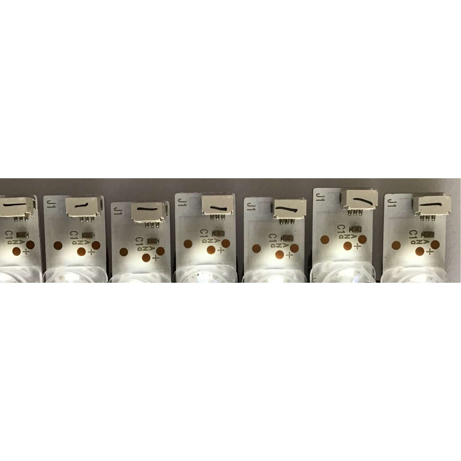KIT DE LED'S PARA TV TCL ( 8 PIEZAS ) / TCL-55D8-3030F2 / YHE-4C-LB5507-YH10J / 1-8X7-LX20190404 / PANEL LVU550NEBL / MODELO 55S525 - Imagen 2