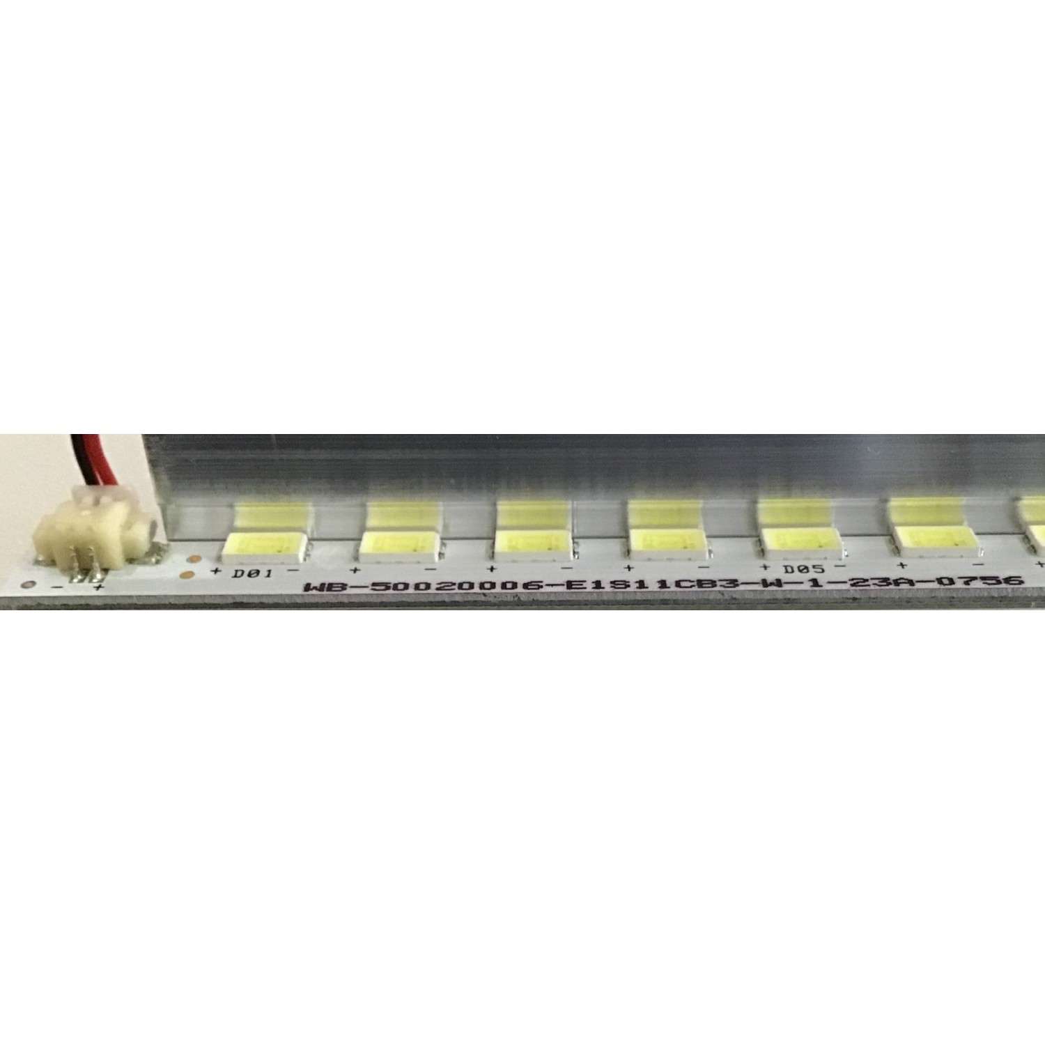 LED PARA TV SCEPTRE (1 PIEZA) / THC315001 / THC315002 / WB-50020006-E1S11CB3 / MODELO E32 71.5CM X 5.5CM - Imagen 3