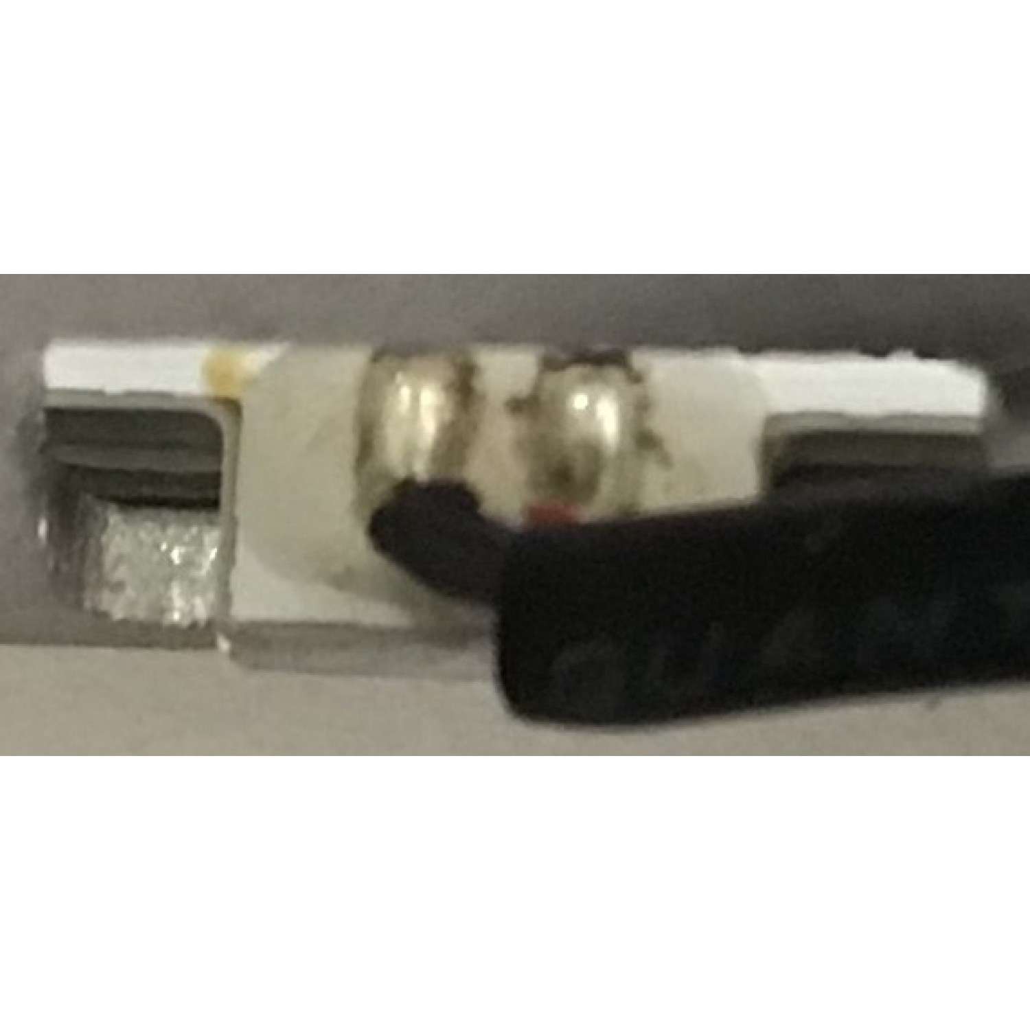LED PARA MONITOR VIOTEK (1 PIEZA) / 30B03V1C / 671-K3C00-20401 / 671-K3C00-20402 / 099H-X-190305N8-00489-LR.E320L02-17480 / PANEL LSM315DP01 / MODELO GN32DB 70.5CM X 3CM - Imagen 3