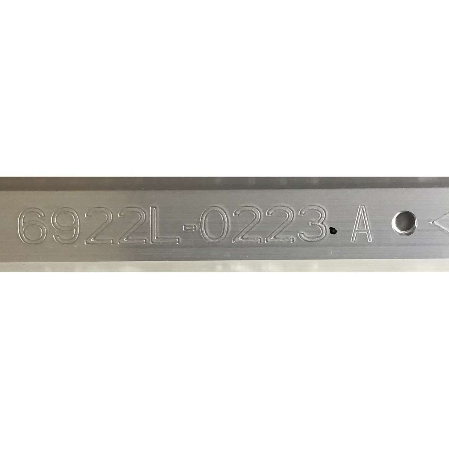 LED PARA TV LG (1 PIEZA) / 6916L-3026A / 6916L-3027A / 65" V17 ART3 3027 REV 1.1 6 L-TYPE / 65" V17 ART3 3027 REV 1.1 6 R-TYPE / 6922L-0223A / PANEL LC650EGE (FK)(M2) / MODELO 65SJ8000-UA BUSYLJR / 142 CM X 12 CM / - Imagen 2