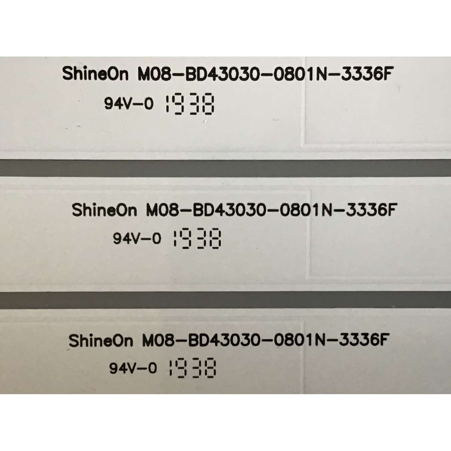 KIT DE LED´S PARA TV INSIGNIA (3 PIEZAS) / M08-BD43030-0801N-3336F / 70401-00903 / SA7EZL7Y / PANEL BOEI430WU1-01 / MODELO NS-43D420NA20  - Imagen 4