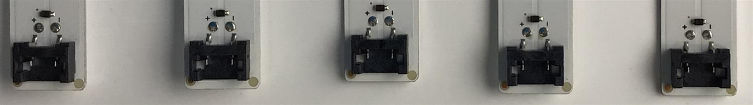 KIT DE LED'S PARA TV LG (5 PIEZAS) / NUMERO DE PARTE EAV64997601 / 190917 / E469119 / PANEL'S NC600DQE-VSHP7 / NC600DQE-VSHP1 / MODELOS 60UN7000PUB.BUSMLKR / 60UM6900PUA.BUSNLOR / BUSNDOR  - Imagen 2