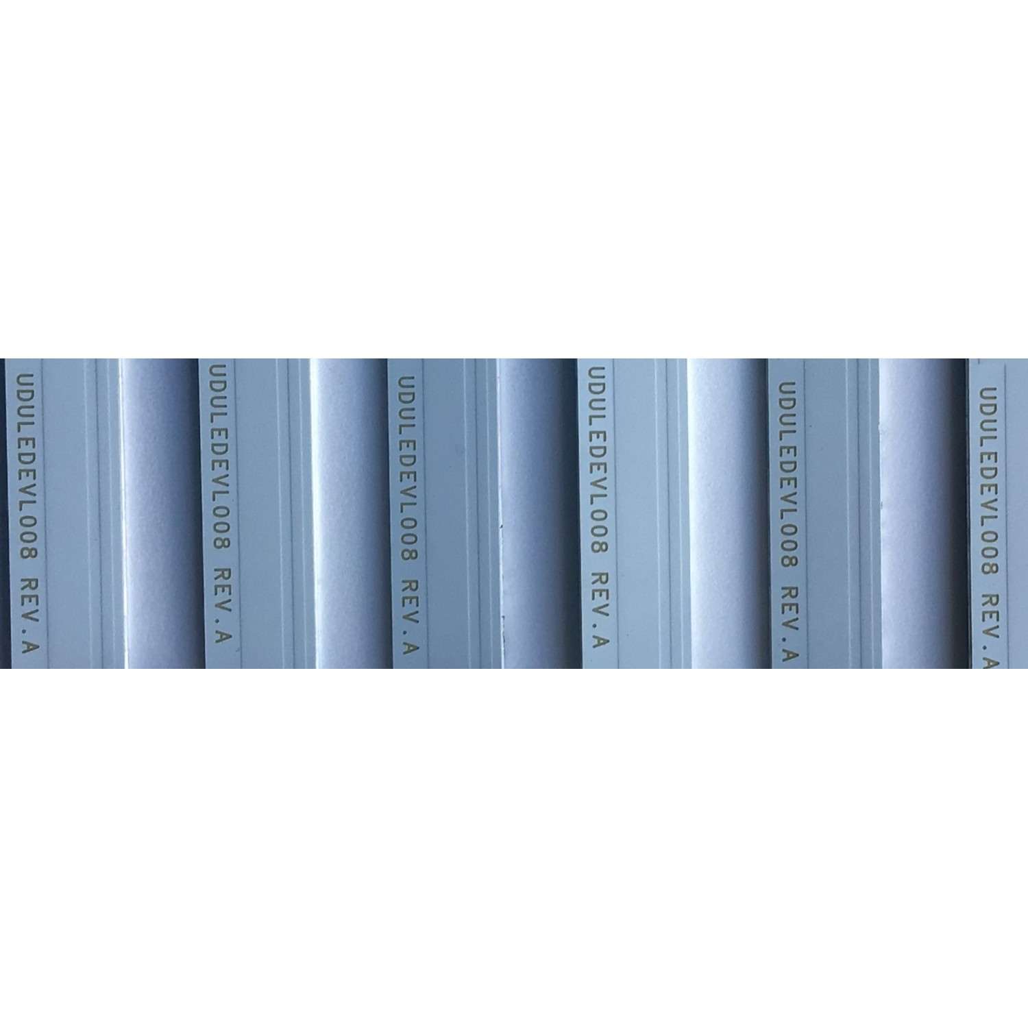 KIT DE LED'S PARA TV SANYO  (6 PIEZAS) / NUMERO DE PARTE  UDULEDEVL008 / LBM650M1001-IN-1(HF)(O) / UDULEDEVL008 REV.A / E466169  XY-M / PANEL HV650QUB-N9E / MODELO FW65R70F   A - Imagen 2