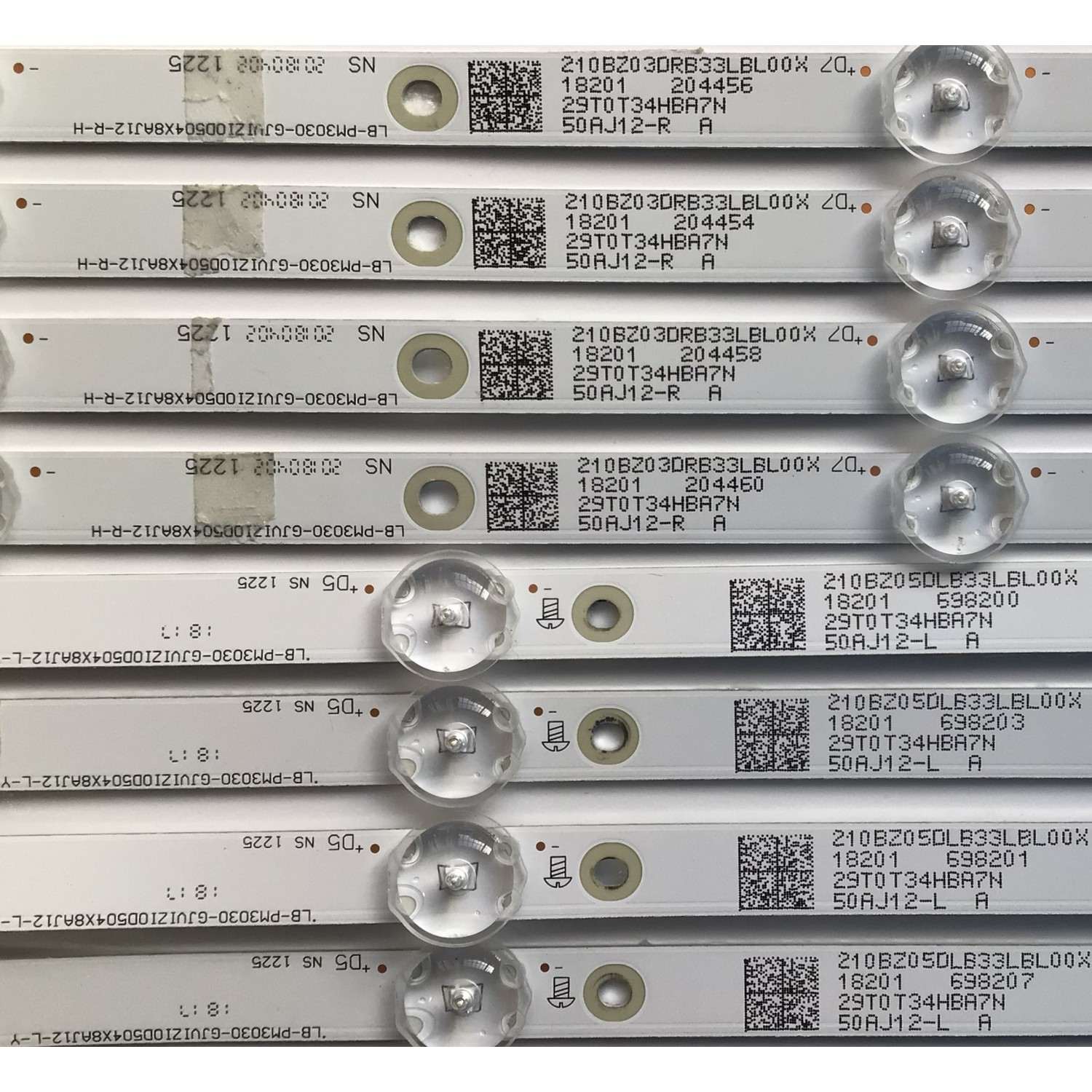 KIT DE LED'S PARA TV VIZIO (8 PIEZAS) / NUMERO DE PARTE  LB-PM3030-GJVIZIOD504X8AJ12 / LB-PM3030-GJVIZIOD504X8AJ12-L-Y / LB-PM3030-GJVIZIOD504X8AJ12-R-H / 210BZ03DRB33LBL00X / 50AJ12 / PANEL LC500EQY(SK)(M1) / MODELO D50-F1 - Imagen 2