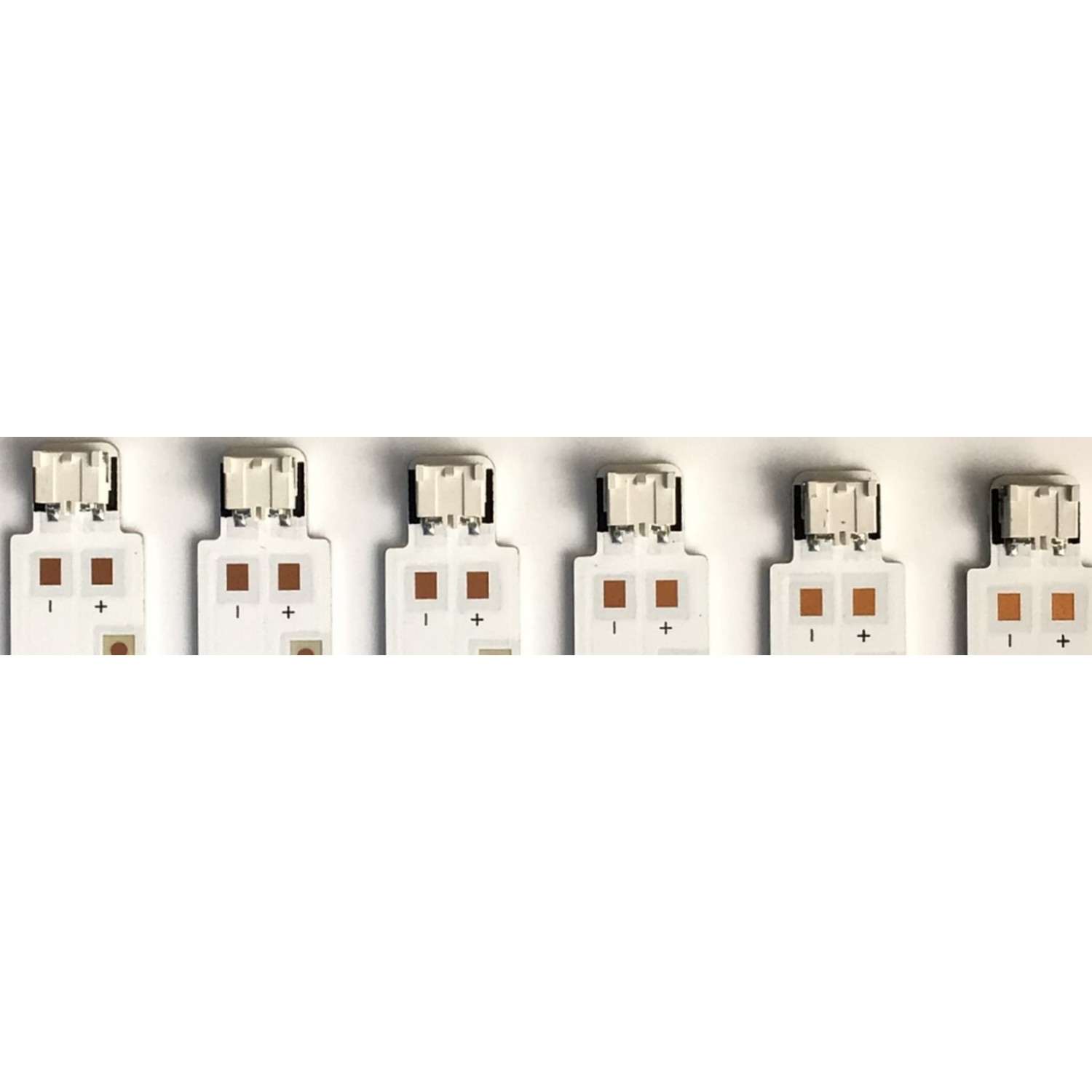 KIT DE LED'S PARA TV SAMSUNG ((18 PIEZAS)) / NUMERO DE PARTE 51025A / 51026A / 51027A / 85R00 / 85LR00 / 85MR00 / SVC850A06_L / SVC850A06_R / SVC850A06_M / MODELOS UN85TU80 / UN85TU70 / UN85CU7000B / UN85CU7000D / UN85CU7000 / UN85TU690 / BE85C-H / LH85 - Imagen 4