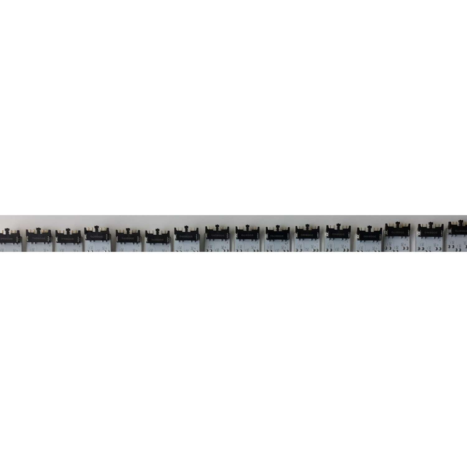KIT DE LED'S PARA TV SONY (16 PIEZAS) / NUMERO DE PARTE 20LS65 / 1-007-328-31 / 278-001A0 / VC0930CF / PANEL YDF065DND01 / MODELO XBR-65X900H / XBR65X900H / XR-65X90J - Imagen 4
