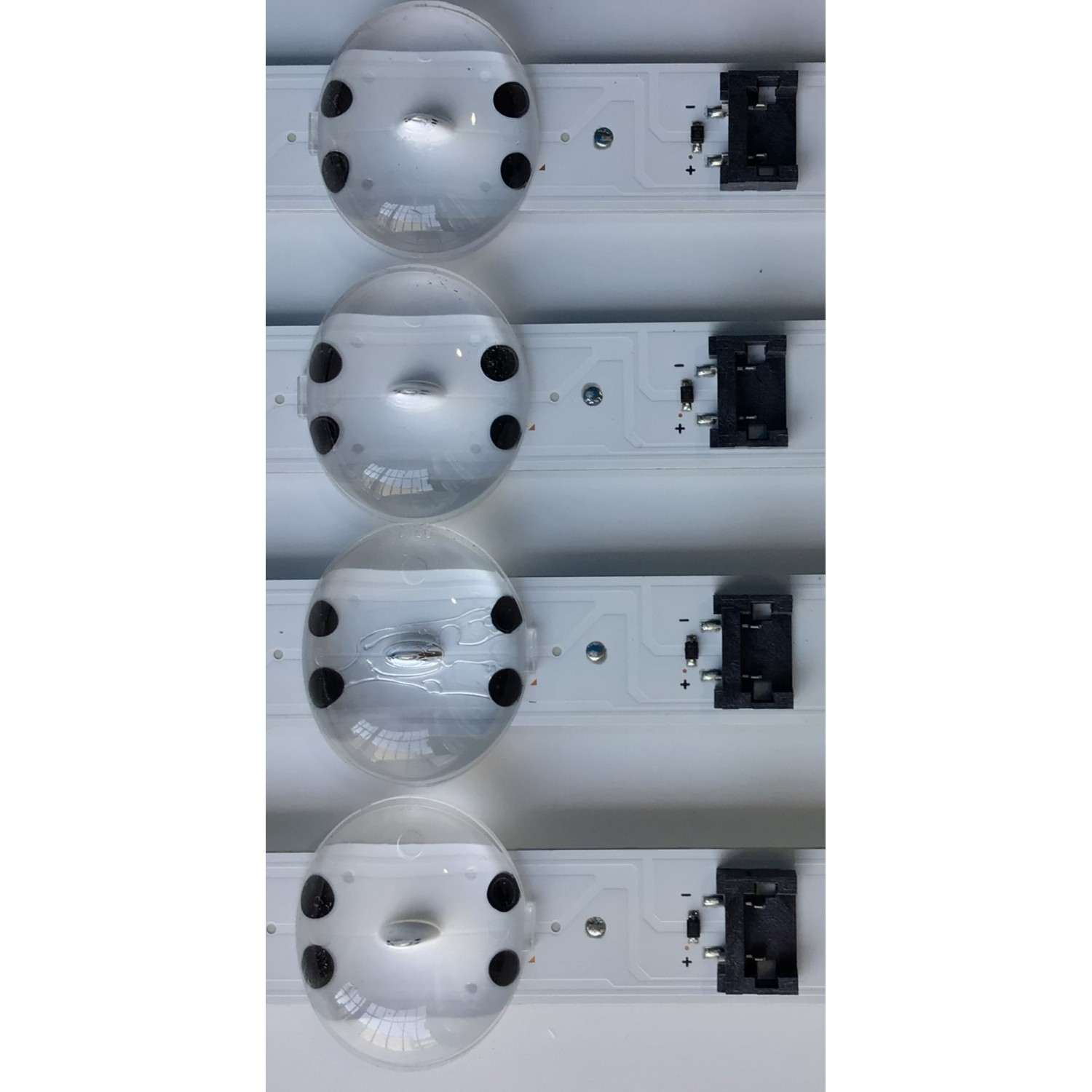 KIT DE LED'S PARA TV LG (4 PIEZAS) / NUMERO DE PARTE EAV64755801 / SSC_Y19_Trident_55UM73_S / SSC_Y19_Trident_55UM73_REV00_190614 / PANEL  NC550DQG-ABX1 / MODELOS 55UM7300PUA / 55UN7300PUF.BUSFLKR - Imagen 2