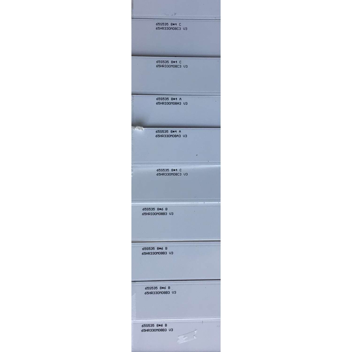 KIT DE LED'S PARA TV TCL (14 PIEZAS) / NUMERO DE PARTE 65HR330M08 / 65HR330M08A3  V3 / 65HR330M08B3  V3 / 65HR330M08C3  V3 / 4C-LB6508-HR / PANEL LVU650NDJL CDW00 V1 / MODELO 65S535 - Imagen 5