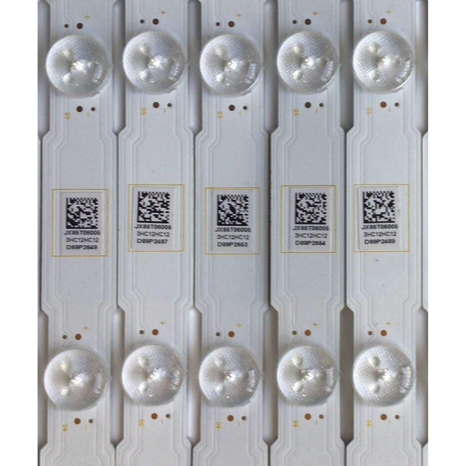 KIT DE LED'S PARA TV SAMSUNG (26 PIEZAS) / NUMERO DE PARTE LB85005 / LB85005 V1 03 / LB85005 V0 02 / 3HC12HC12 / JX85T06005 / PANEL T850QVF03.0 / T850QVF03.1 / MODELO XBR-85X900F / XBR85X900F   - Imagen 4