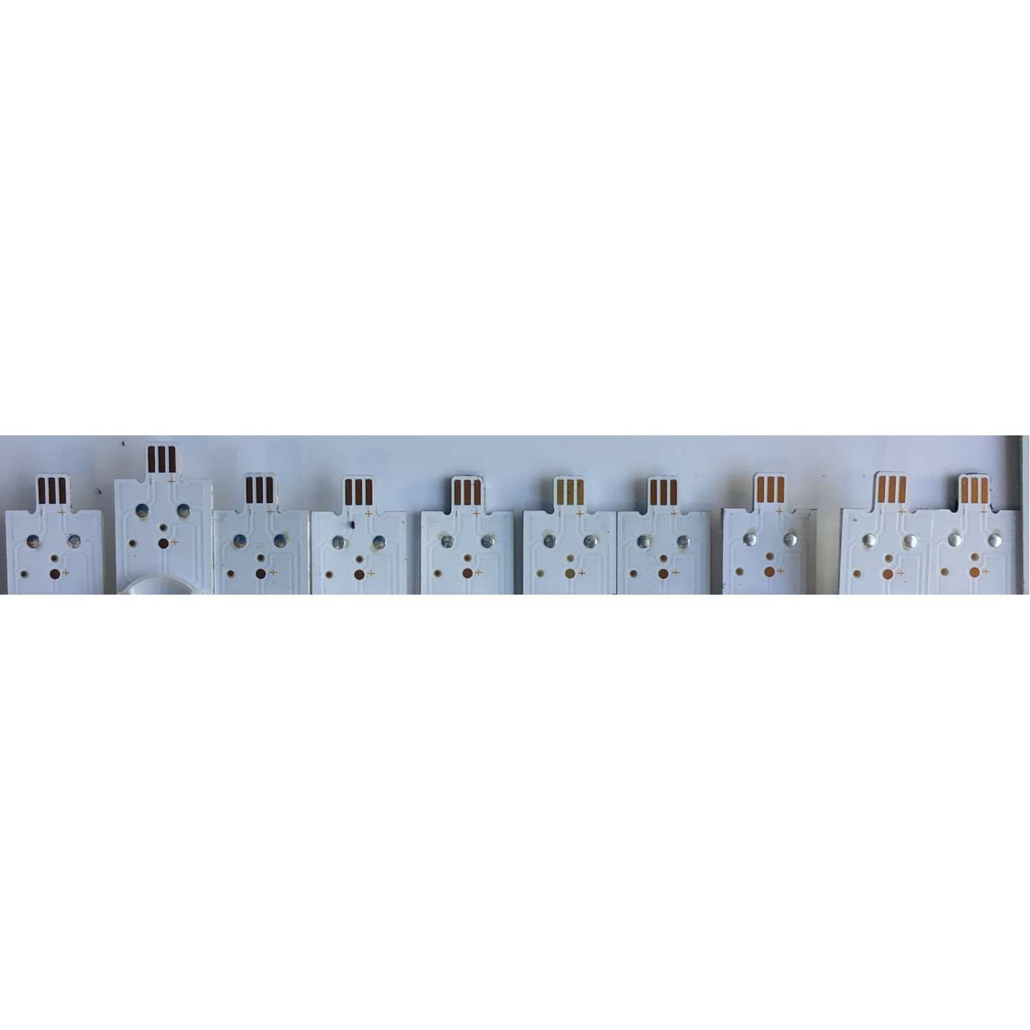 KIT DE LED'S PARA TV VIZIO (20 PIEZAS) / NUMERO DE PARTE LB5514N / LB5514N V0_00 / LB5514N V1_00 / 300F3000003M / 210BZ12DLB339CM03L / 210BZ06DRB339CM03L / PANEL TPT550U1-QVN05.U REV:S5DB1J / MODELOS M55Q7-H1 / M55Q7-H1 LTCWZXKW    - Imagen 5