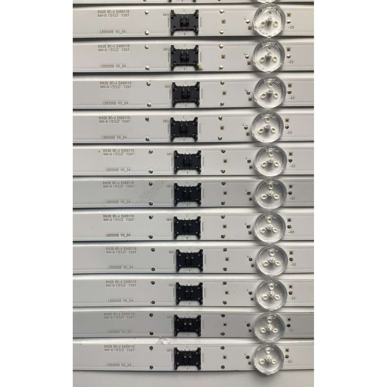 KIT DE LED'S PARA TV SONY (16 PIEZAS) / NUMERO DE PARTE LB8500B / LB8500B V0_04 / 8500B00001 / U121 N / PANEL YSAF085CNU01 / MODELOS  XBR-85X800H / XBR85X800H - Imagen 2