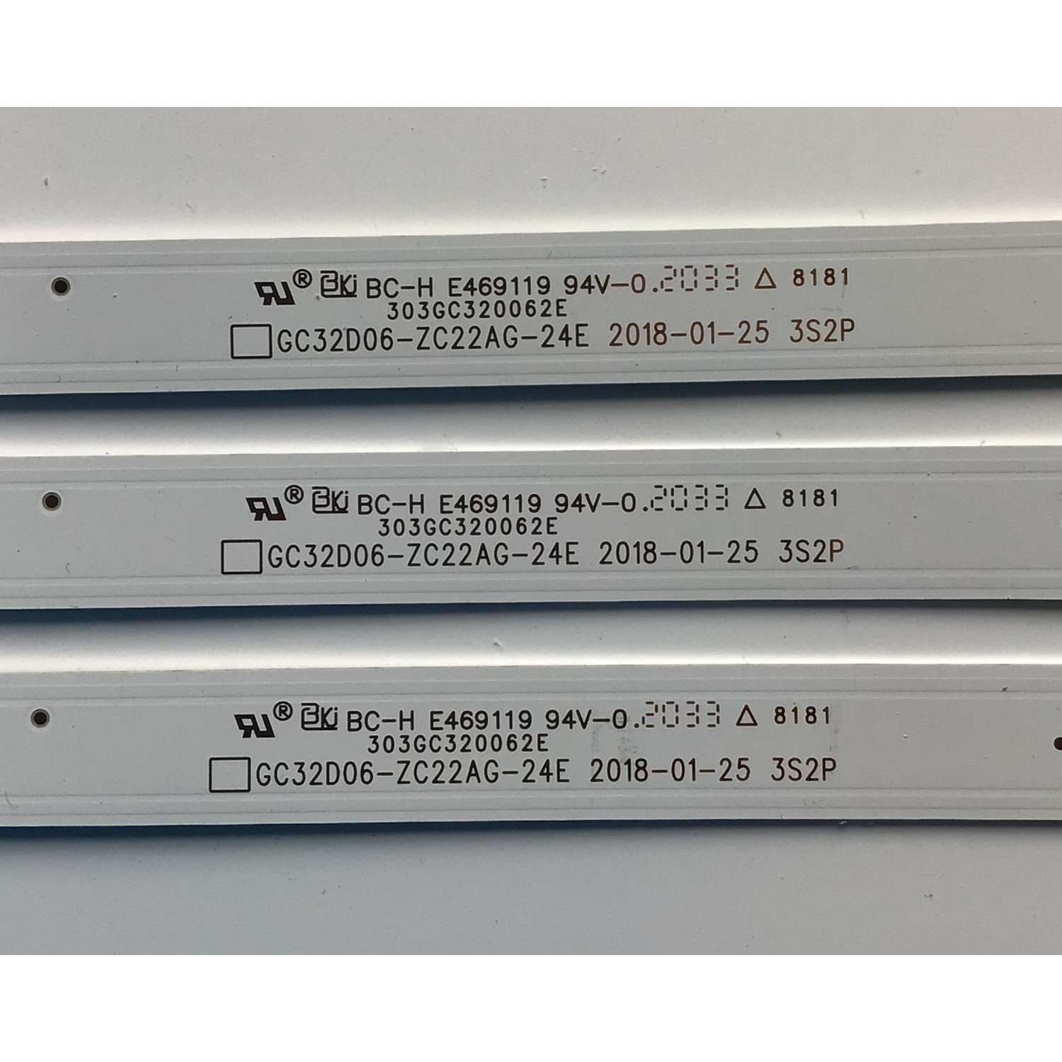 KIT DE LED'S PARA TV SAMSUNG (3 PIEZAS) / NUMERO DE PARTE 303GC320062E / GC32D06-ZC22AG-24E / 200813BC08 / GC320M96 / PANEL BOEI 320WX1 / MODELO UN32M4500BF - Imagen 4