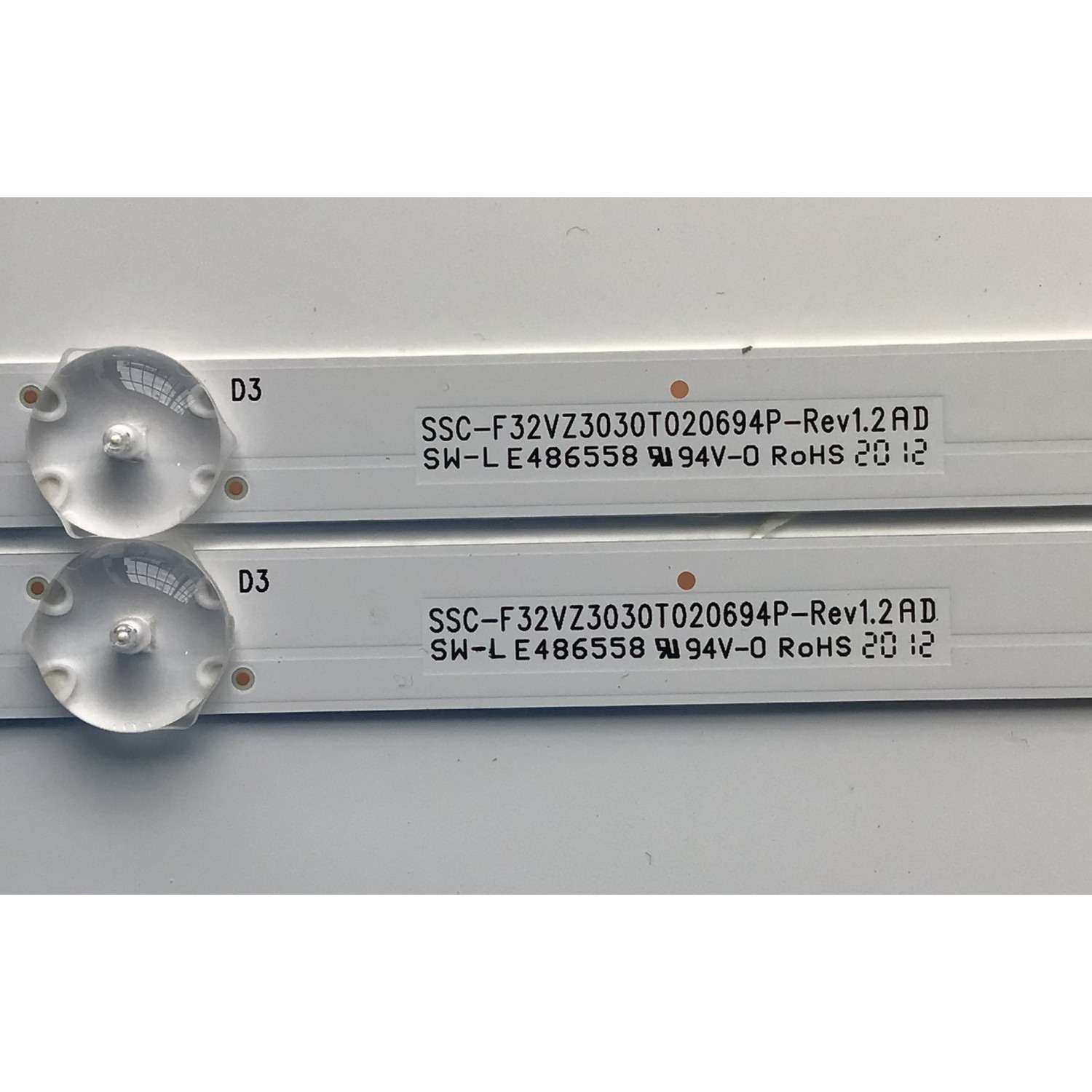 KIT DE LED'S PARA TV VIZIO (2 PIEZAS) / NUMERO DE PARTE F32VZ3030T020694P / SSC-F32VZ3030T020694P-REV1.2 AD / 70401-01137 / SVB20F20 / PANEL BOEI320WU1 / MODELO D32F-G4 - Imagen 2